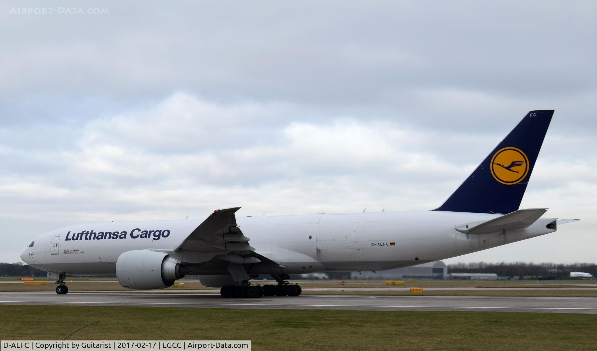 D-ALFC, 2014 Boeing 777-FBT C/N 41676, At Manchester