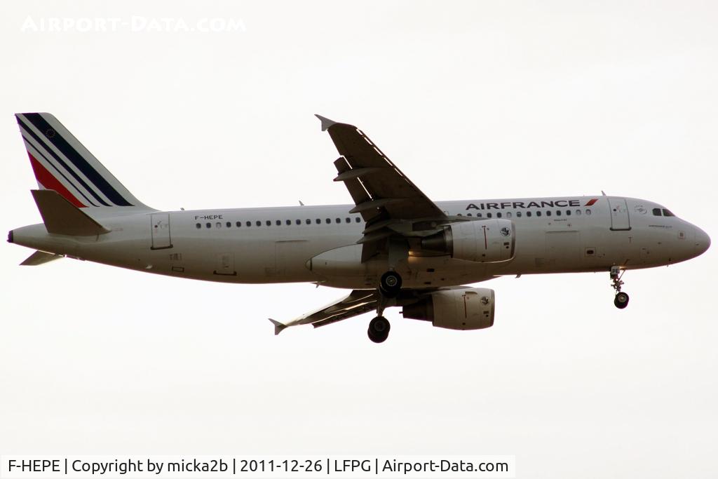 F-HEPE, 2010 Airbus A320-214 C/N 4298, Landing