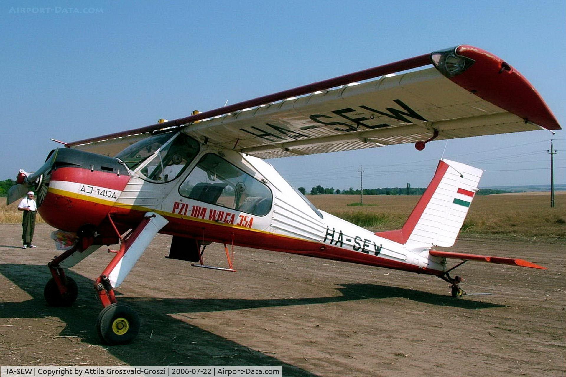 HA-SEW, 1980 PZL-Okecie PZL-104 Wilga 35A C/N 15800576, Temporary off and landing place Balatonakarattya, Hungary