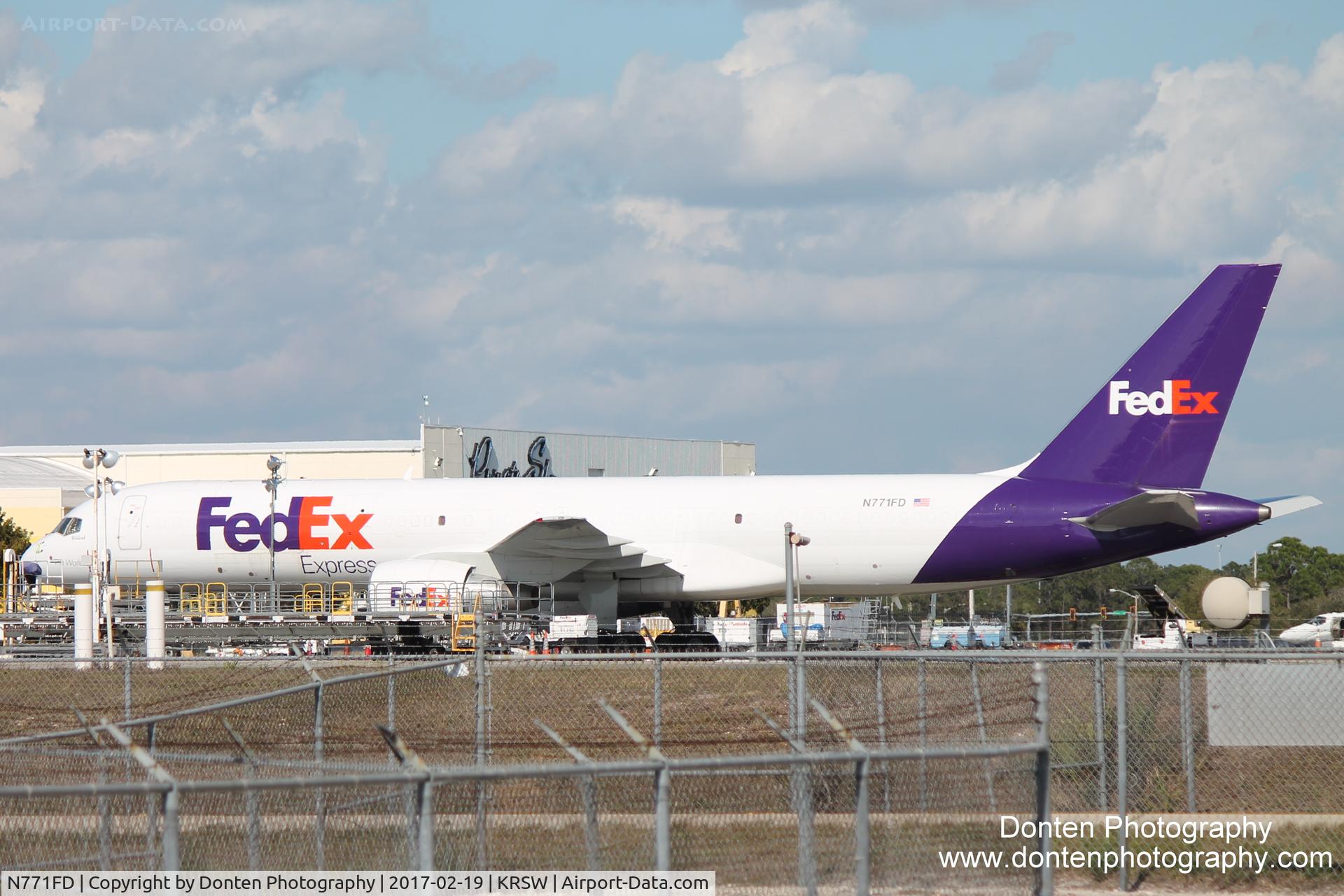 N771FD, 1990 Boeing 757-222 C/N 24799, FedEx cargo sits on the cargo ramp at Southwest Florida International Airport