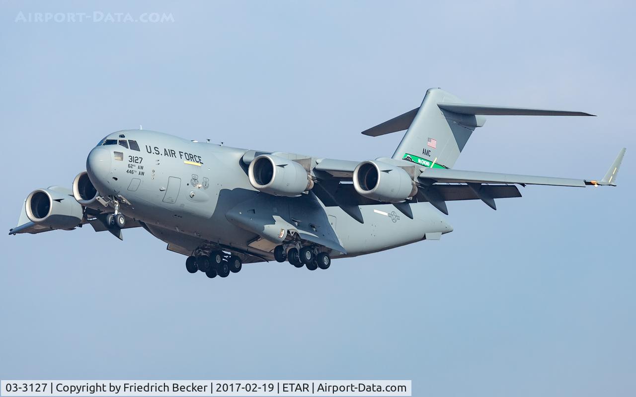03-3127, 2003 Boeing C-17A Globemaster III C/N P-127, on final RW26