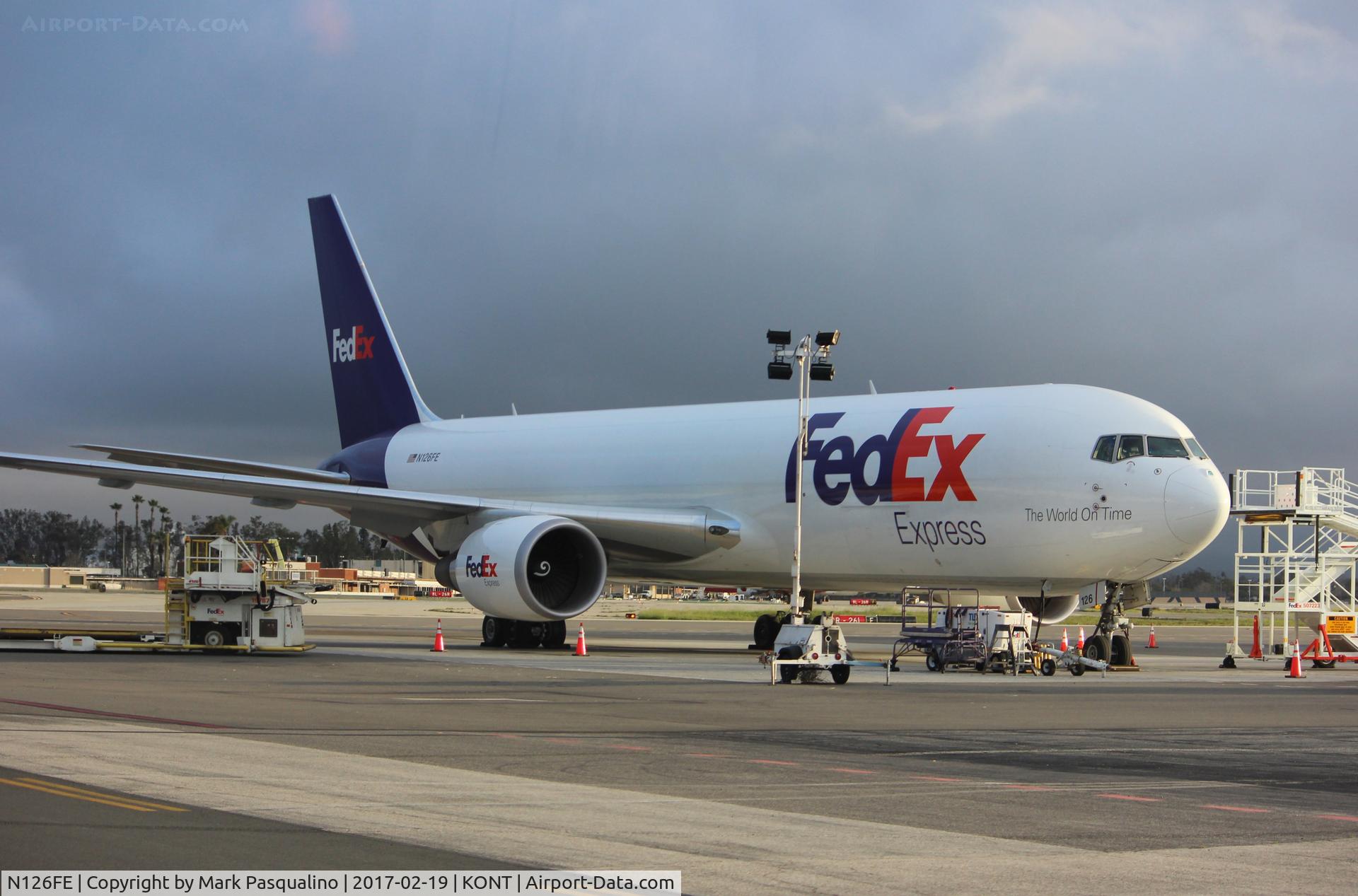 N126FE, 2015 Boeing 767-3S2F/ER C/N 42718, Boeing 767-300F