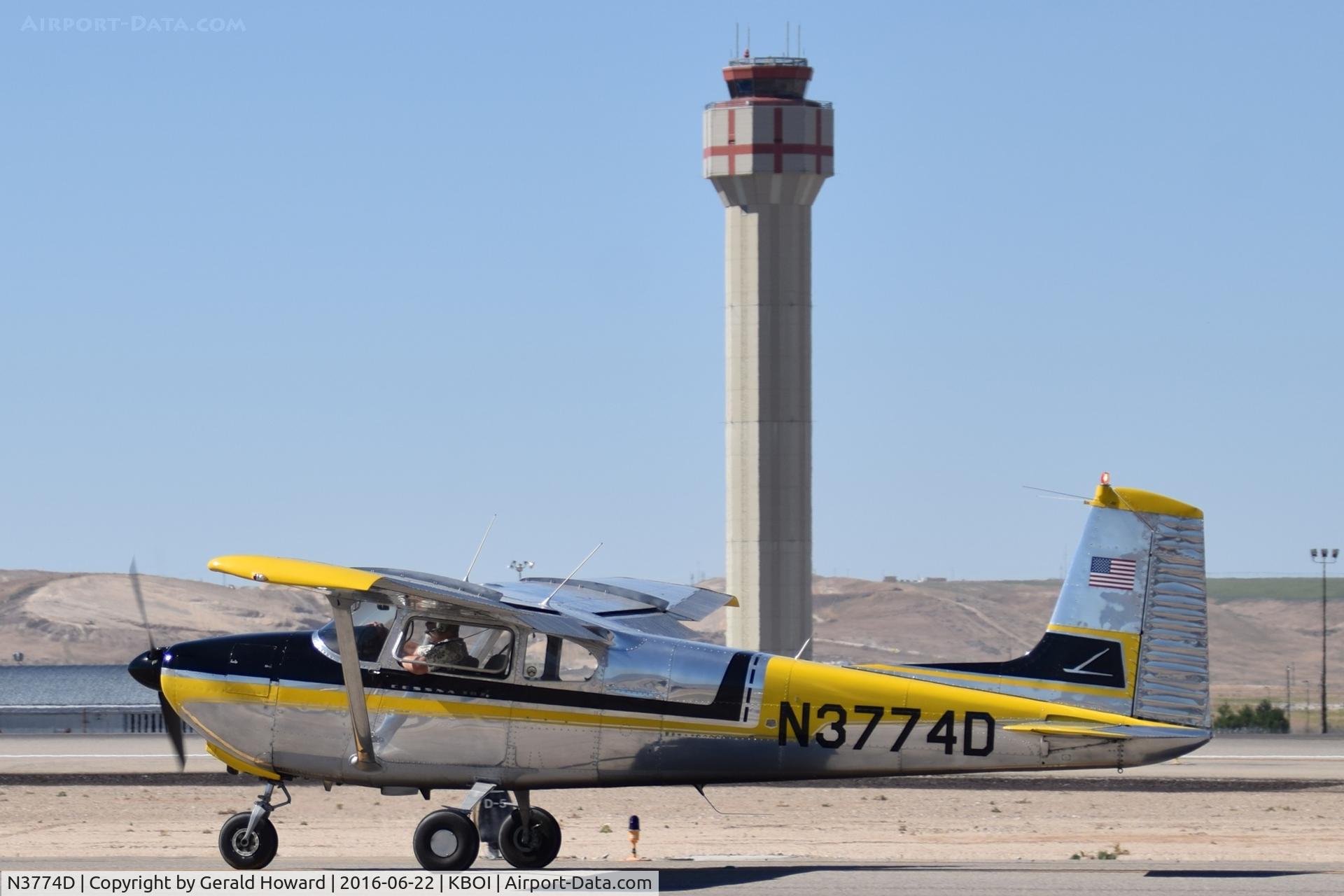 N3774D, 1957 Cessna 182A Skylane C/N 34474, On Alpha for RWY 28R.
