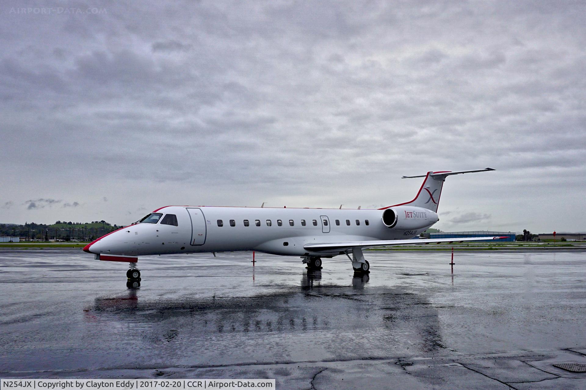 N254JX, 2000 Embraer ERJ-135LR (EMB-135LR) C/N 145275, Concord Airport California 2017.