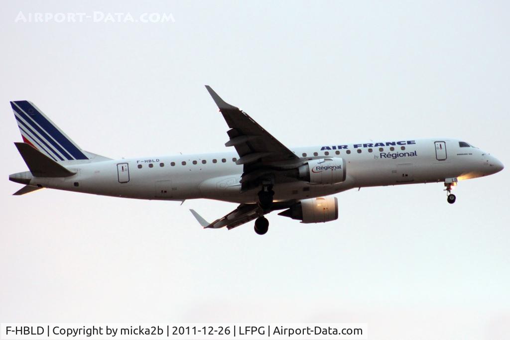 F-HBLD, 2007 Embraer 190LR (ERJ-190-100LR) C/N 19000113, Landing