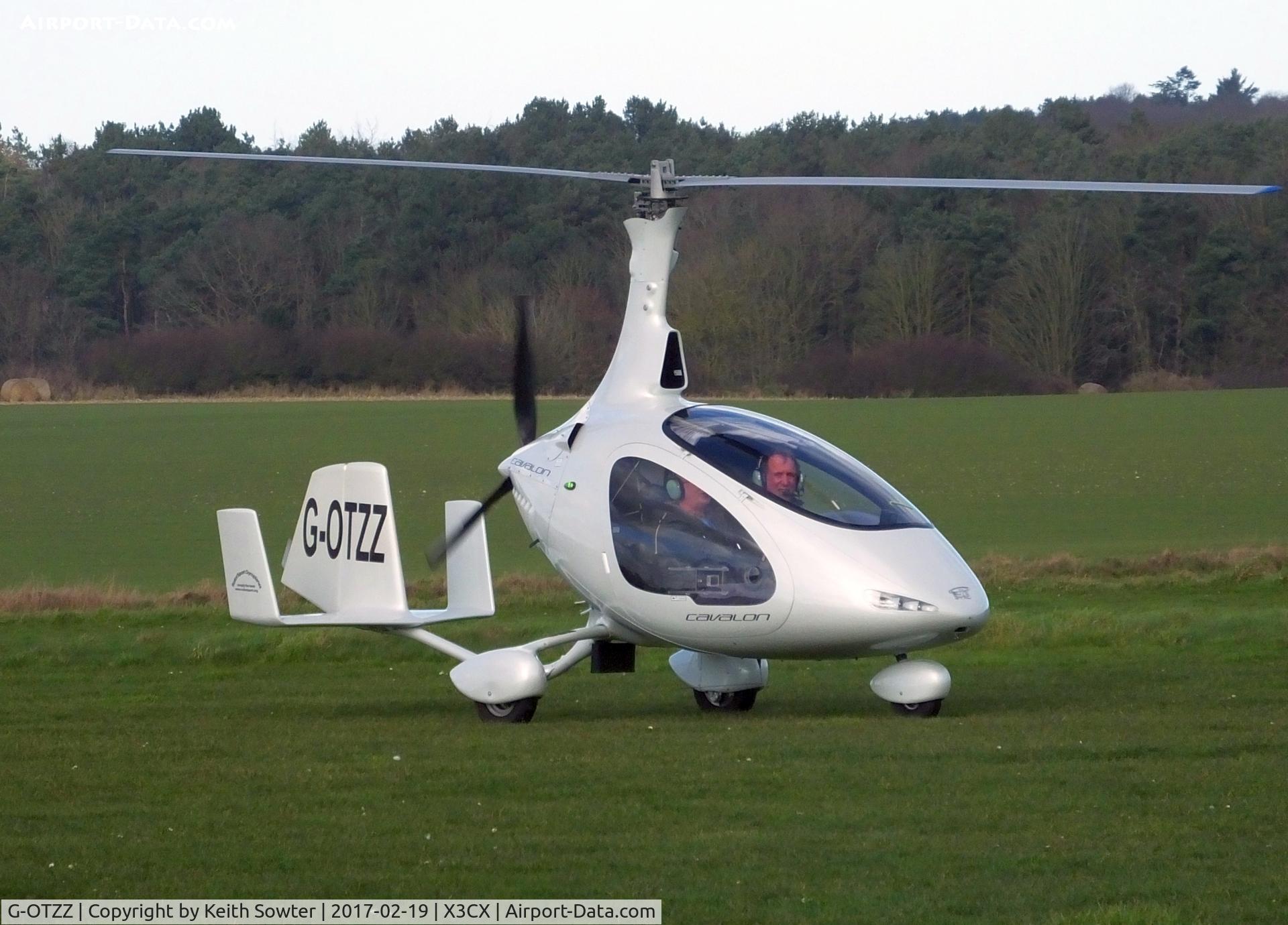 G-OTZZ, 2016 Rotorsport Uk Cavalon C/N RSUK/CVLN/021, Visiting aircraft