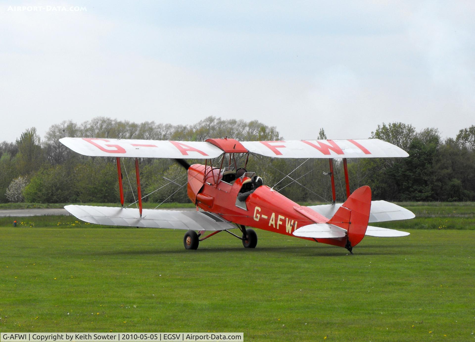 G-AFWI, 1939 De Havilland DH-82A Tiger Moth II C/N 82187, Visiting aircraft