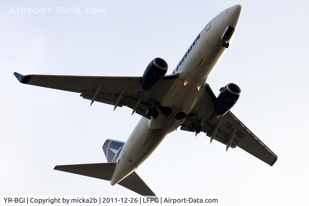 YR-BGI, 2003 Boeing 737-78J C/N 28439, Landing