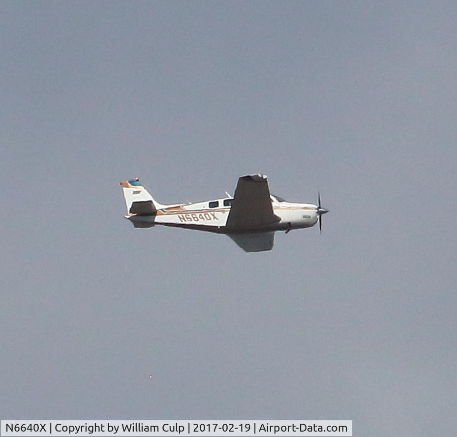 N6640X, 1979 Beech A36 Bonanza 36 C/N E-1532, I saw it flying over Peace Valley Park, Bucks County Pa.