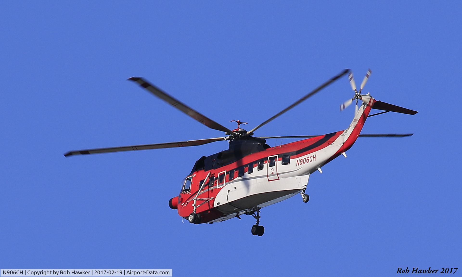 N906CH, 1971 Sikorsky S-61N C/N 61490, I was out birding in N.W. Ohio when this piece of art attracted my attention.