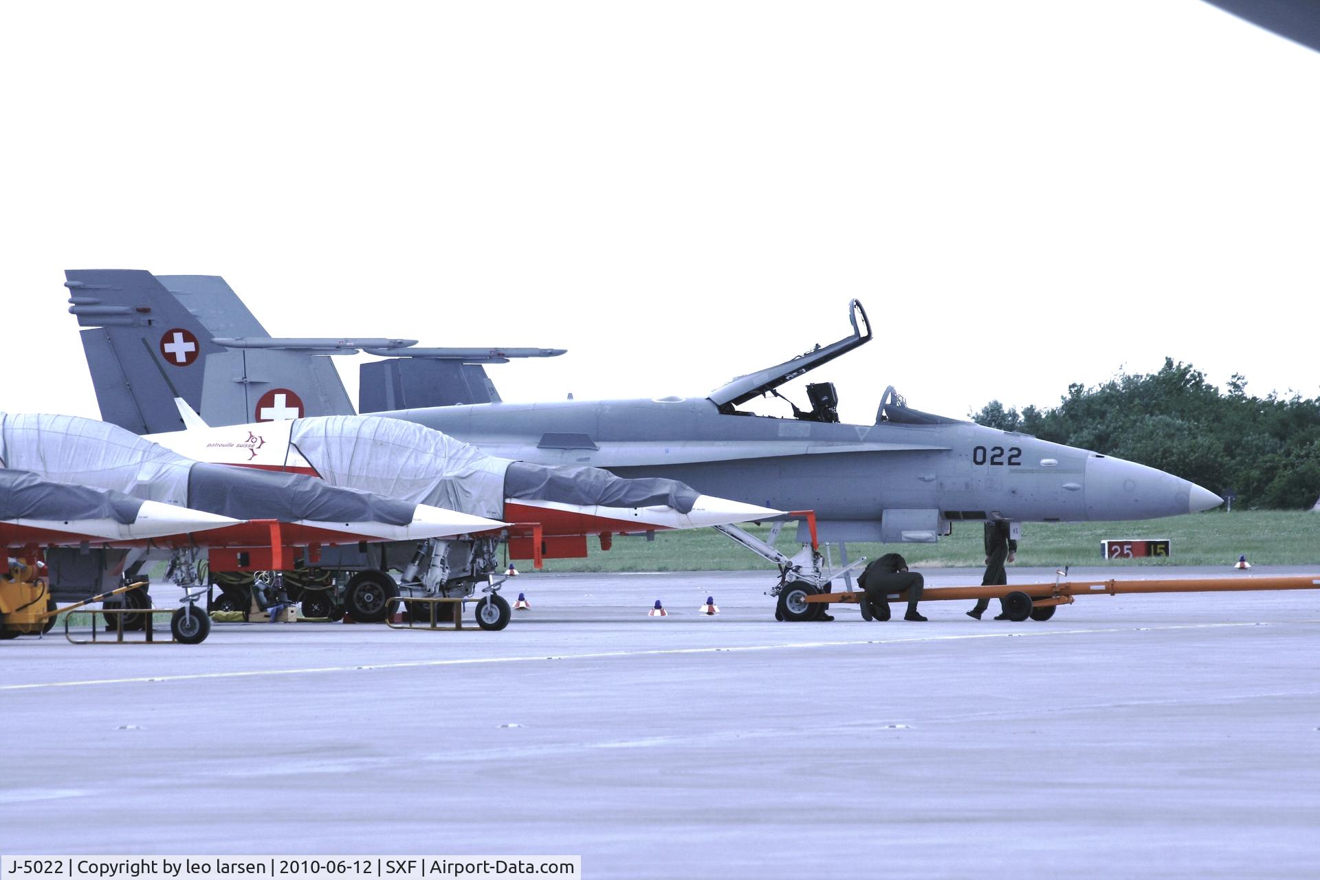 J-5022, McDonnell Douglas F/A-18C Hornet C/N 1371, Berlin Air Show 12.6.2010