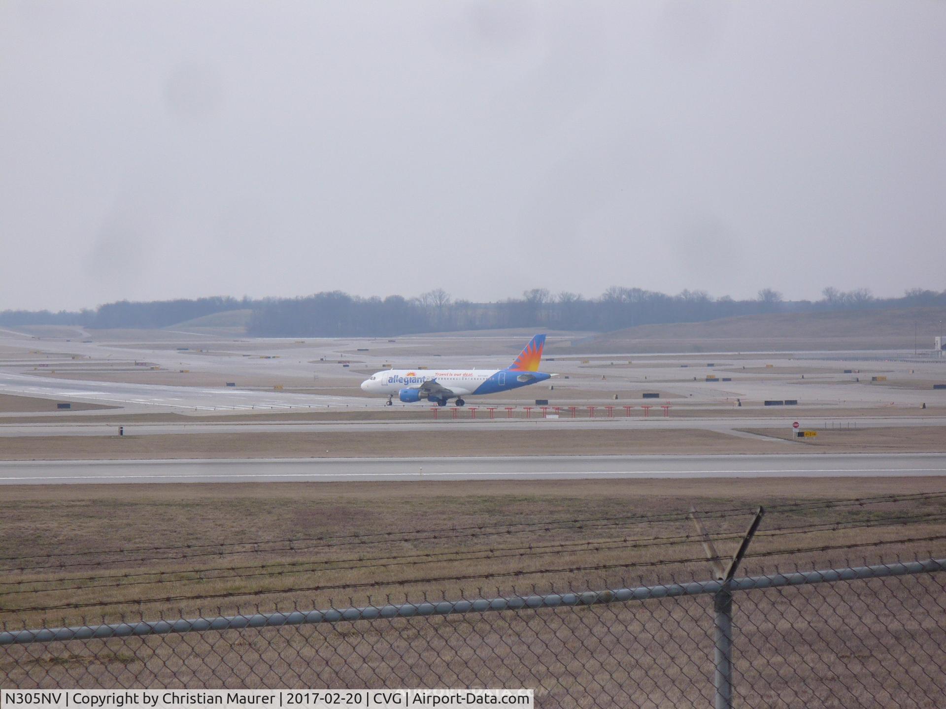 N305NV, 2005 Airbus A319-111 C/N 2398, Allegiant A319 ready to go to Newark NJ on rwy 27