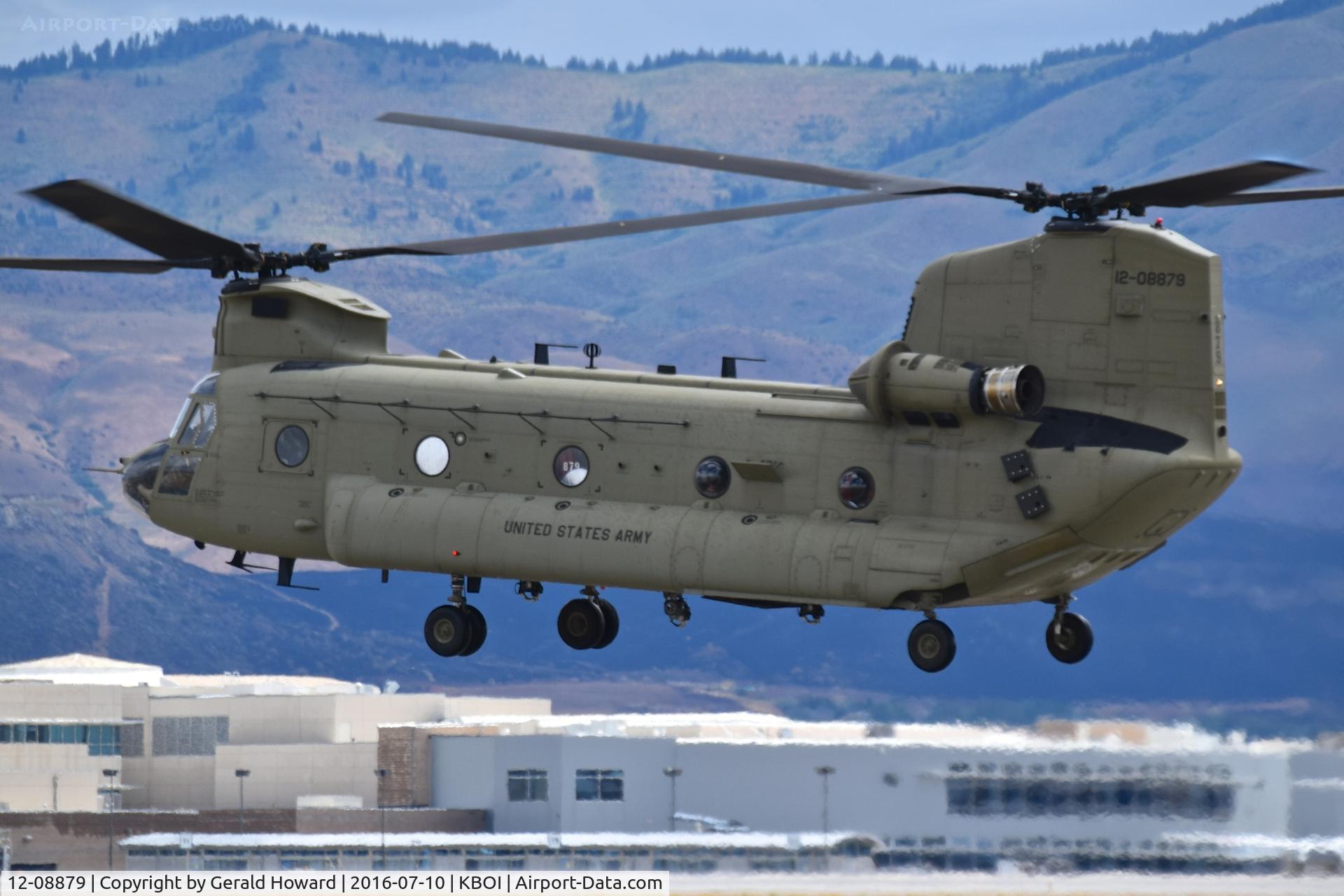 12-08879, 2012 Boeing CH-47F Chinook C/N M.8879, Departing BOI.