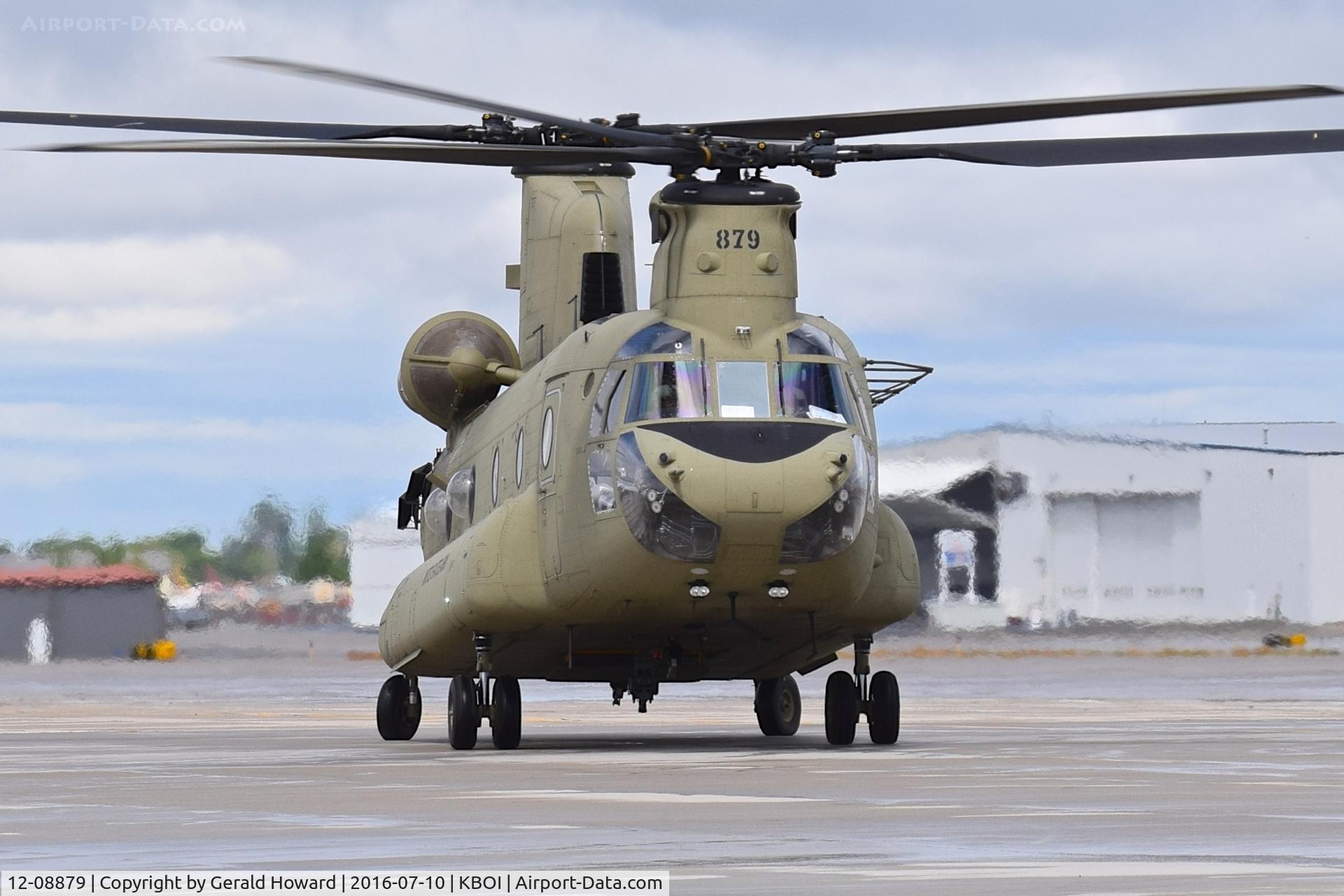 12-08879, 2012 Boeing CH-47F Chinook C/N M.8879, Taxi on Kilo.