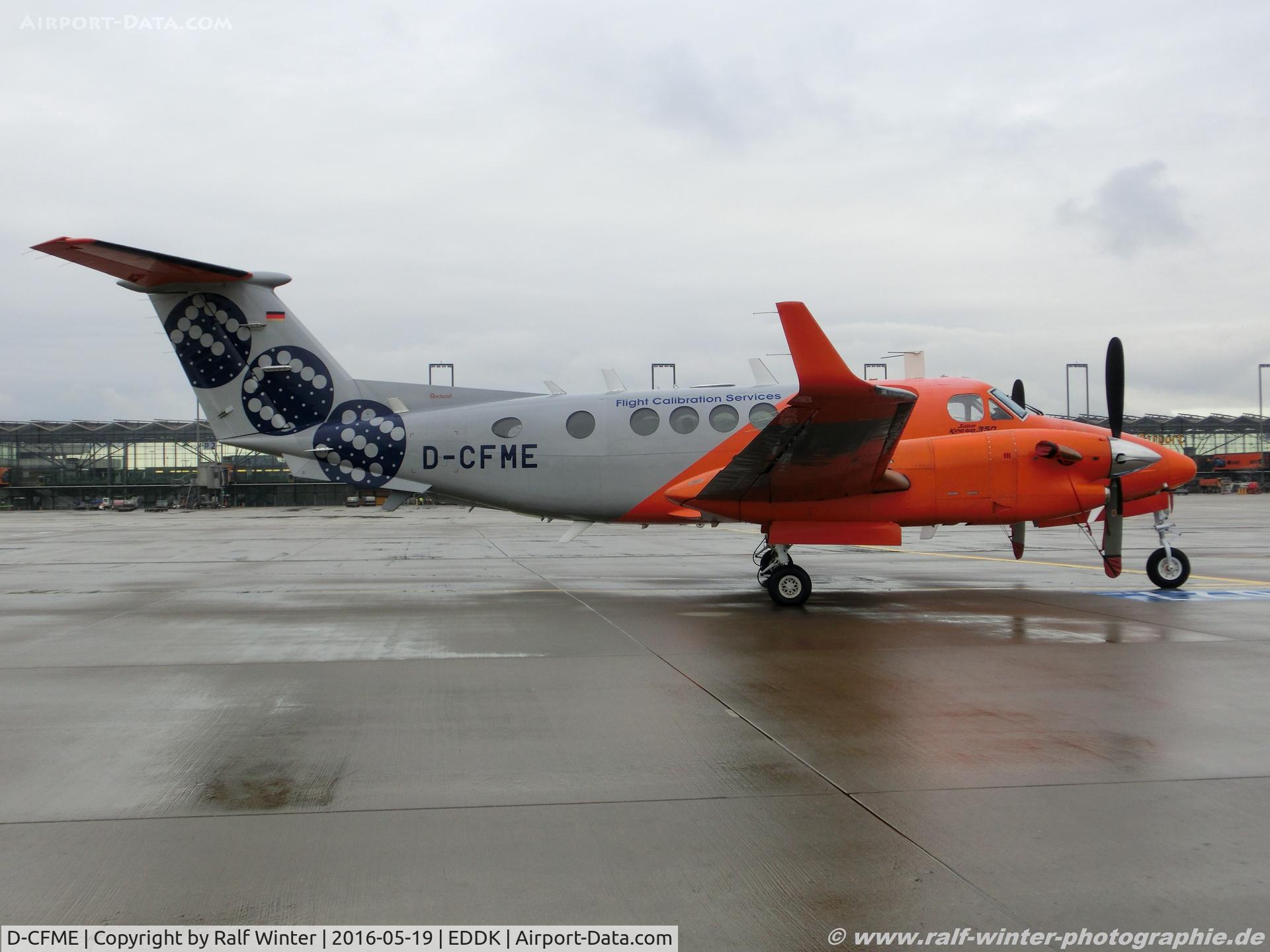 D-CFME, 2009 Hawker Beechcraft 350 King Air (B300) C/N FL-627, Beech 300 Super King Air 350 - FCS Flight Calibration Service - FL-627 - D-CFME - 19.05.2016 - CGN
