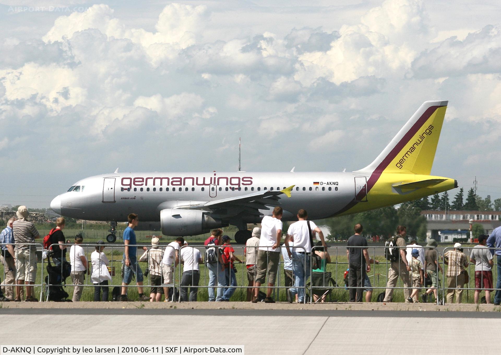 D-AKNQ, 2000 Airbus A319-112 C/N 1170, Berlin SXF 11.6.2010
