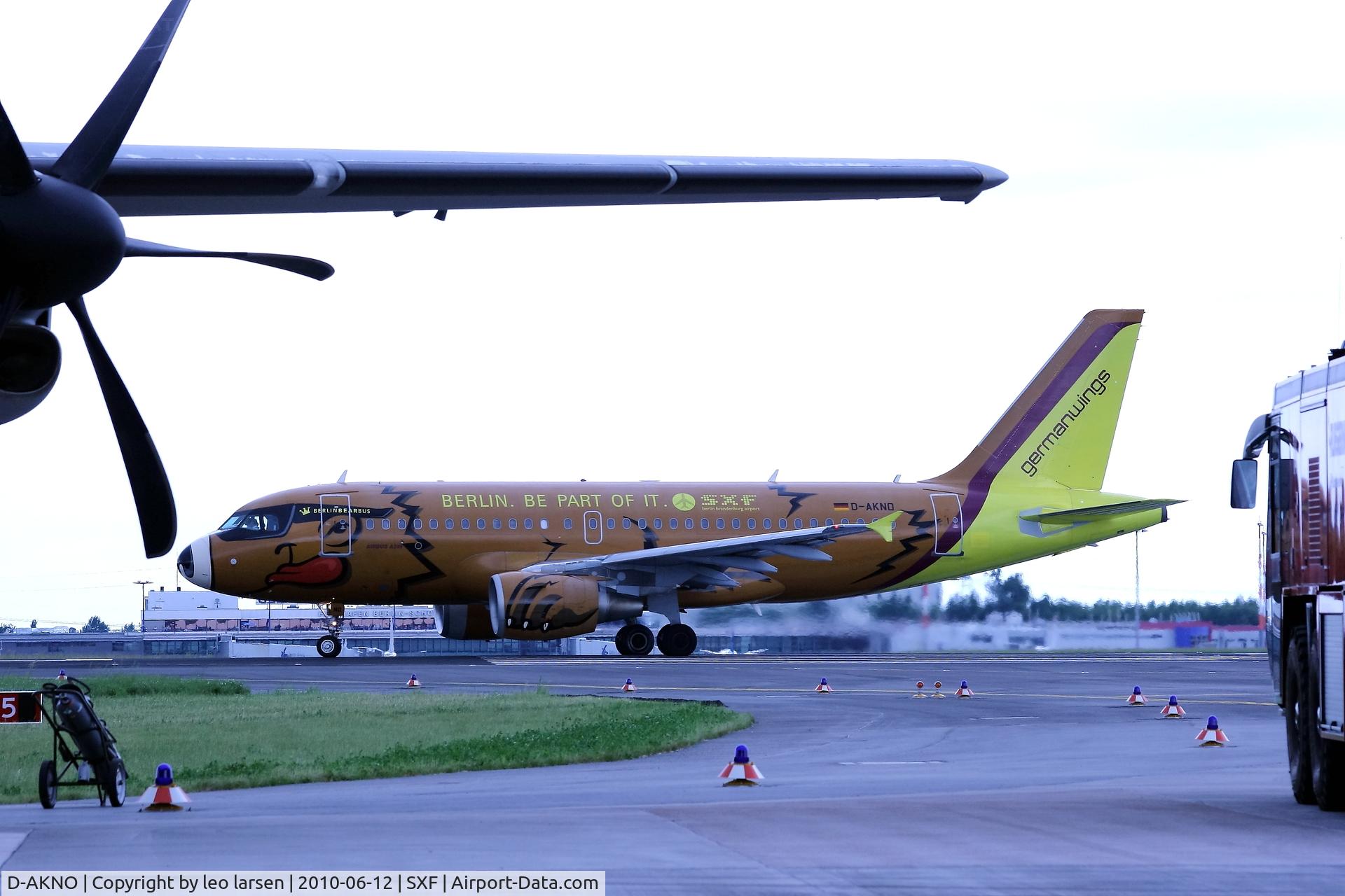 D-AKNO, 1999 Airbus A319-112 C/N 1147, Berlin SXF 12.6.2010