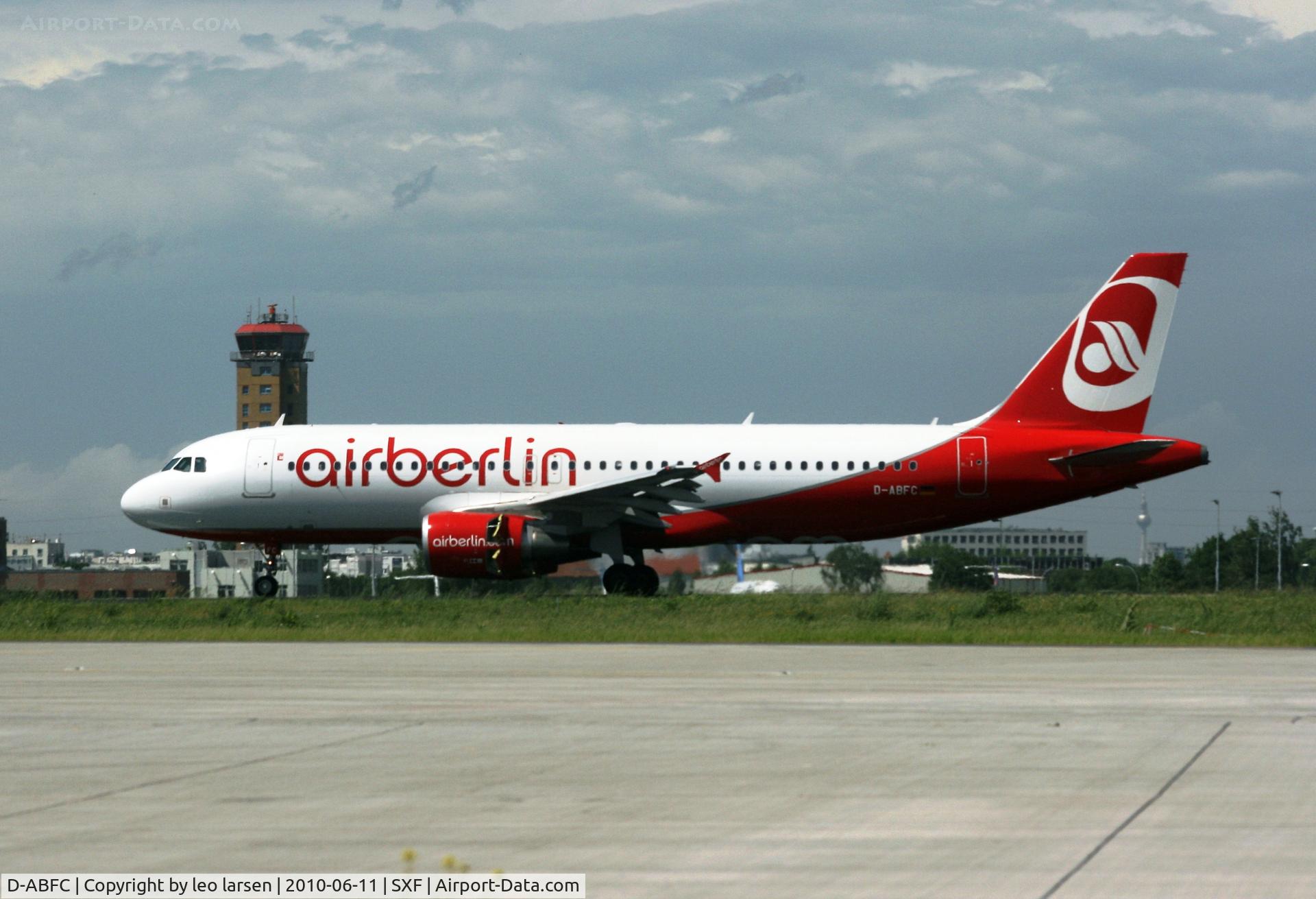 D-ABFC, 2010 Airbus A320-214 C/N 4161, Berlin SXF 11.6.2010