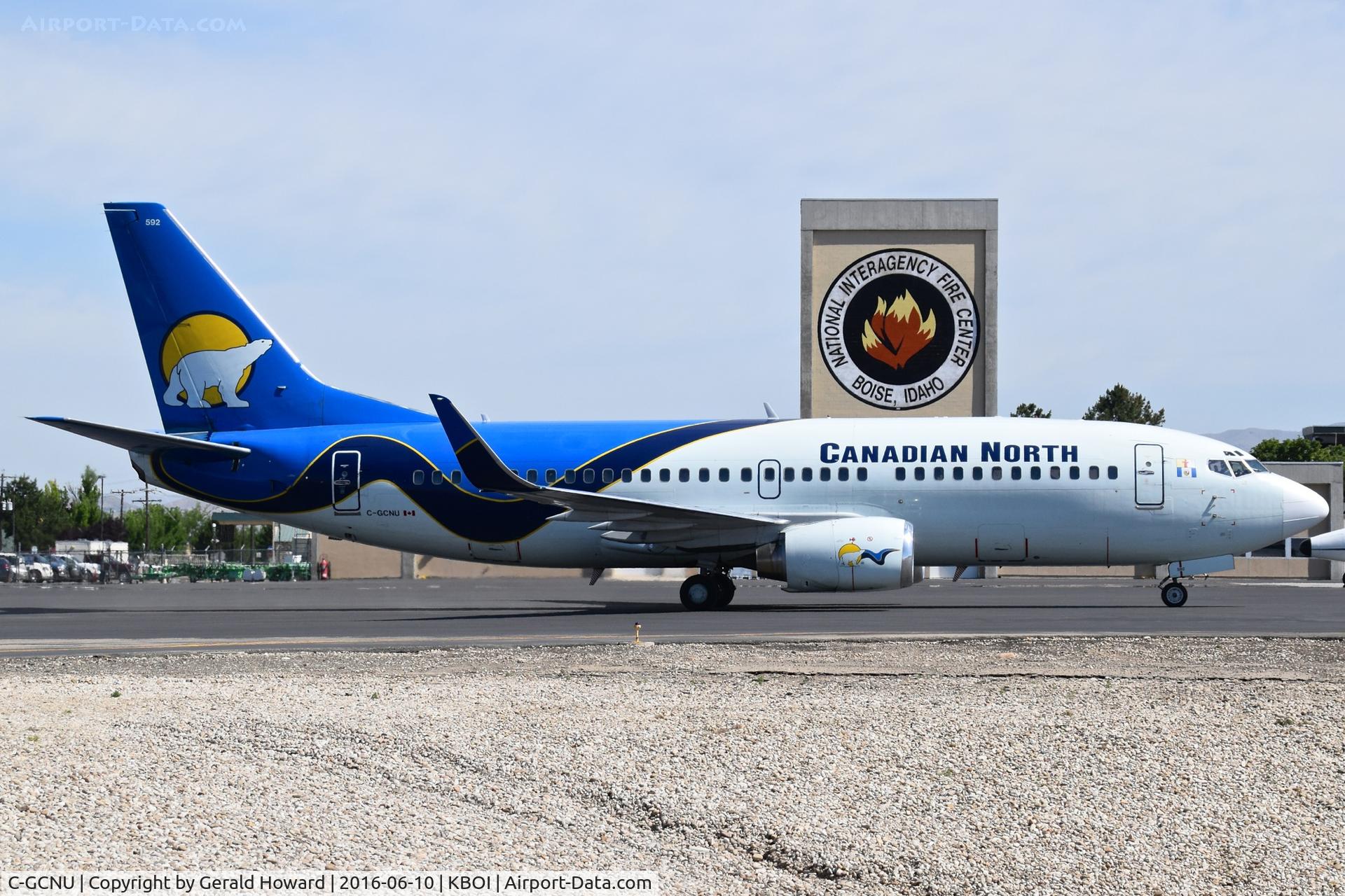 C-GCNU, 1998 Boeing 737-36Q C/N 29140, Parking on the NIFC ramp.