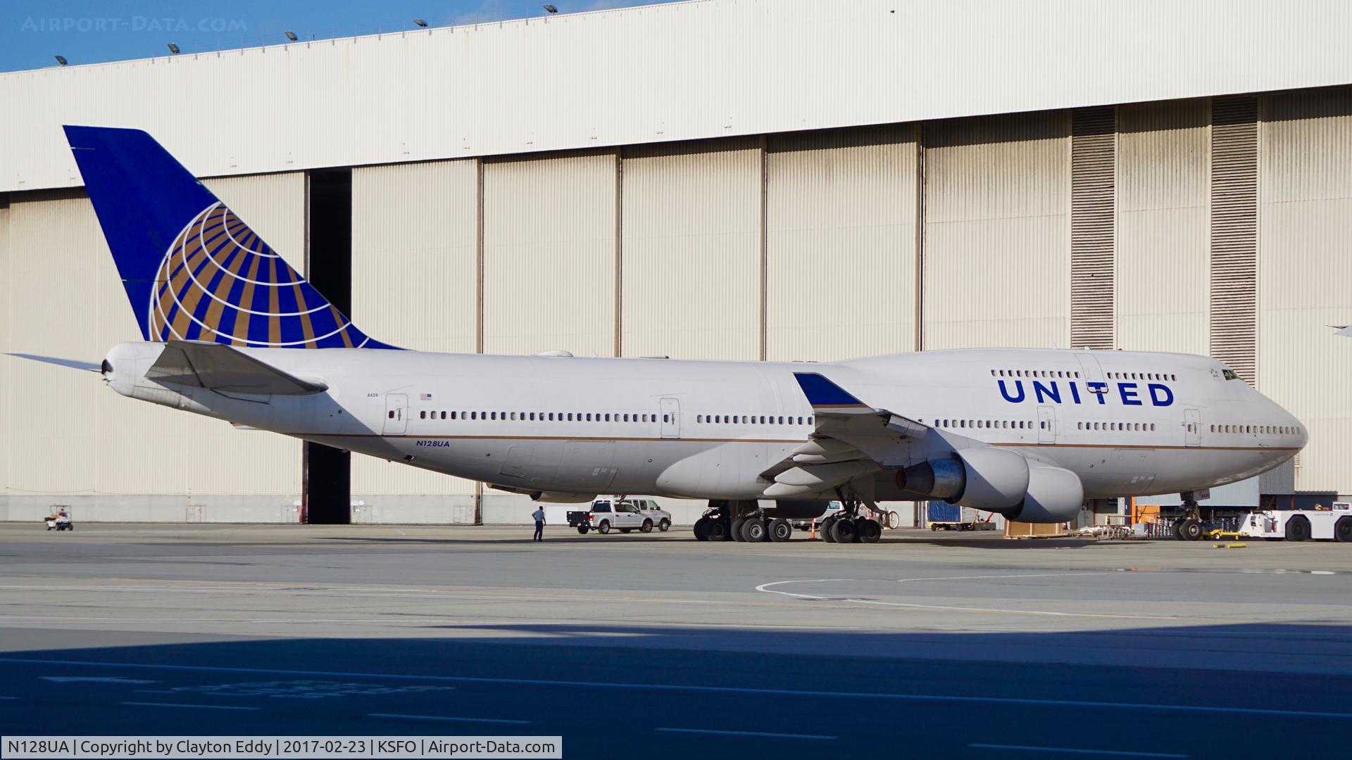 N128UA, 2000 Boeing 747-422 C/N 30023, SFO 2017