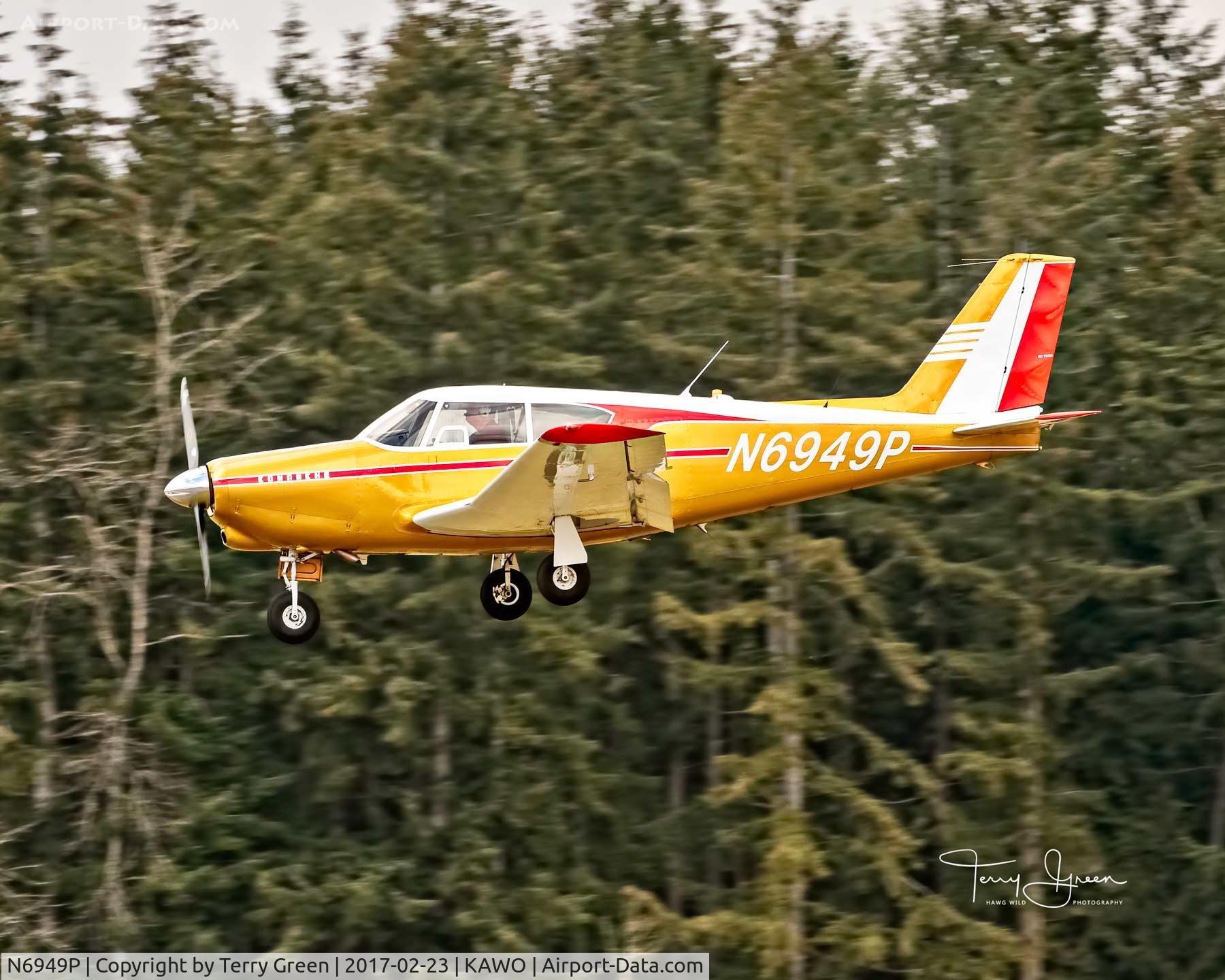 N6949P, 1960 Piper PA-24 Comanche C/N 24-2084, KAWO