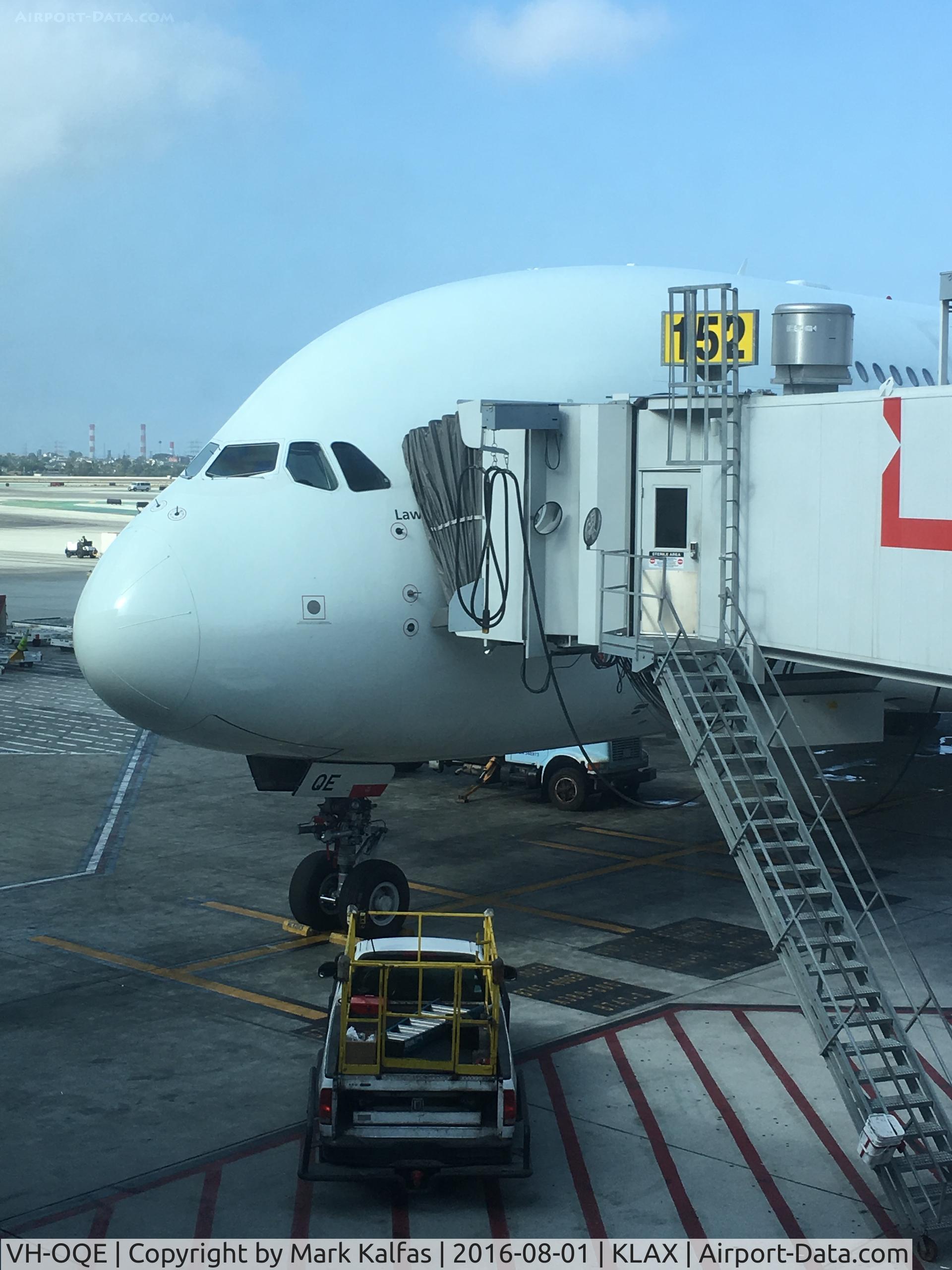 VH-OQE, 2009 Airbus A380-842 C/N 027, Qantas VH-OQE (Lawrence Hargrave), 2009 Airbus A380-842, First Class jetway at gate 152 KLAX