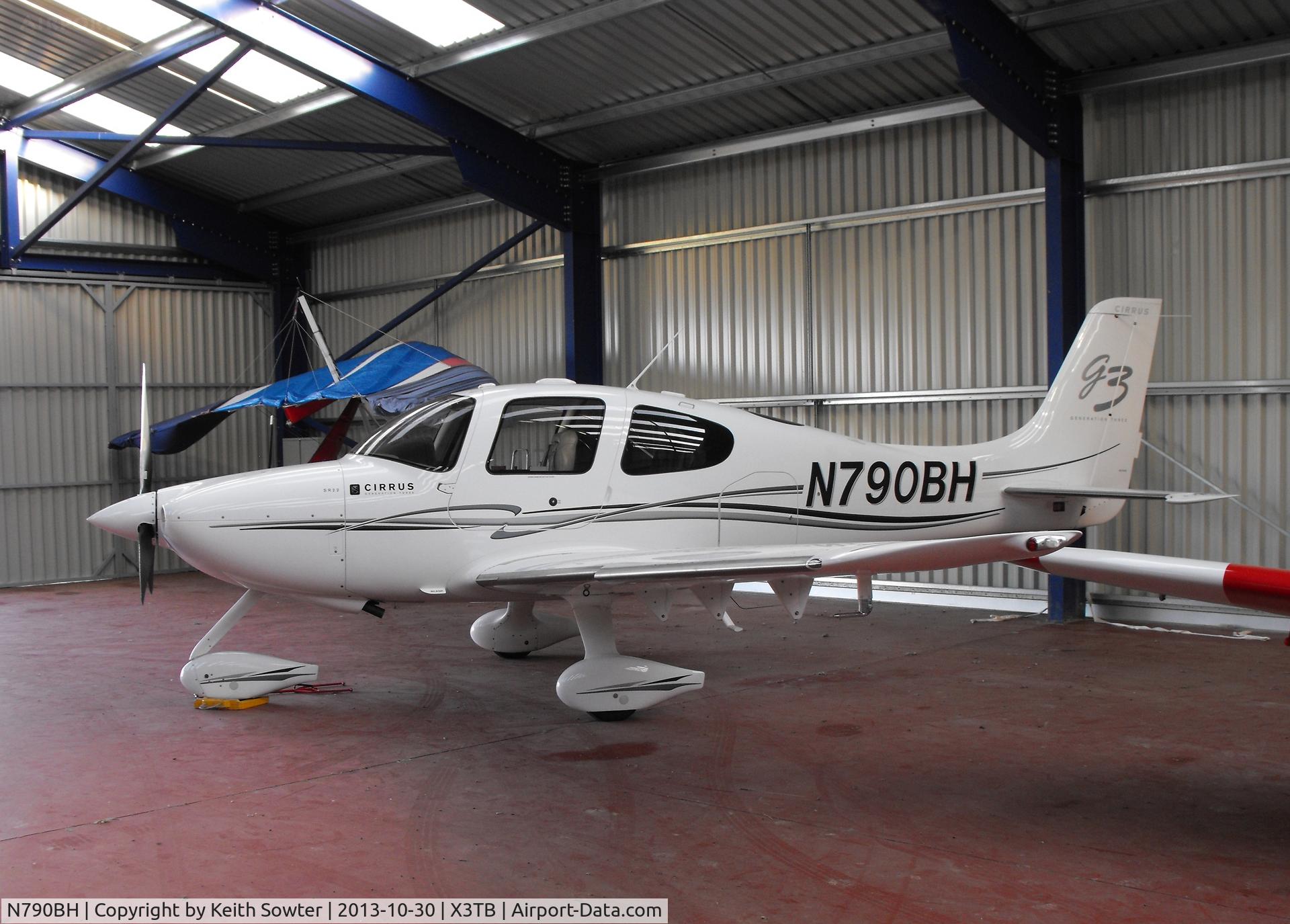 N790BH, 2008 Cirrus SR22 G3 C/N 2964, Based aircraft