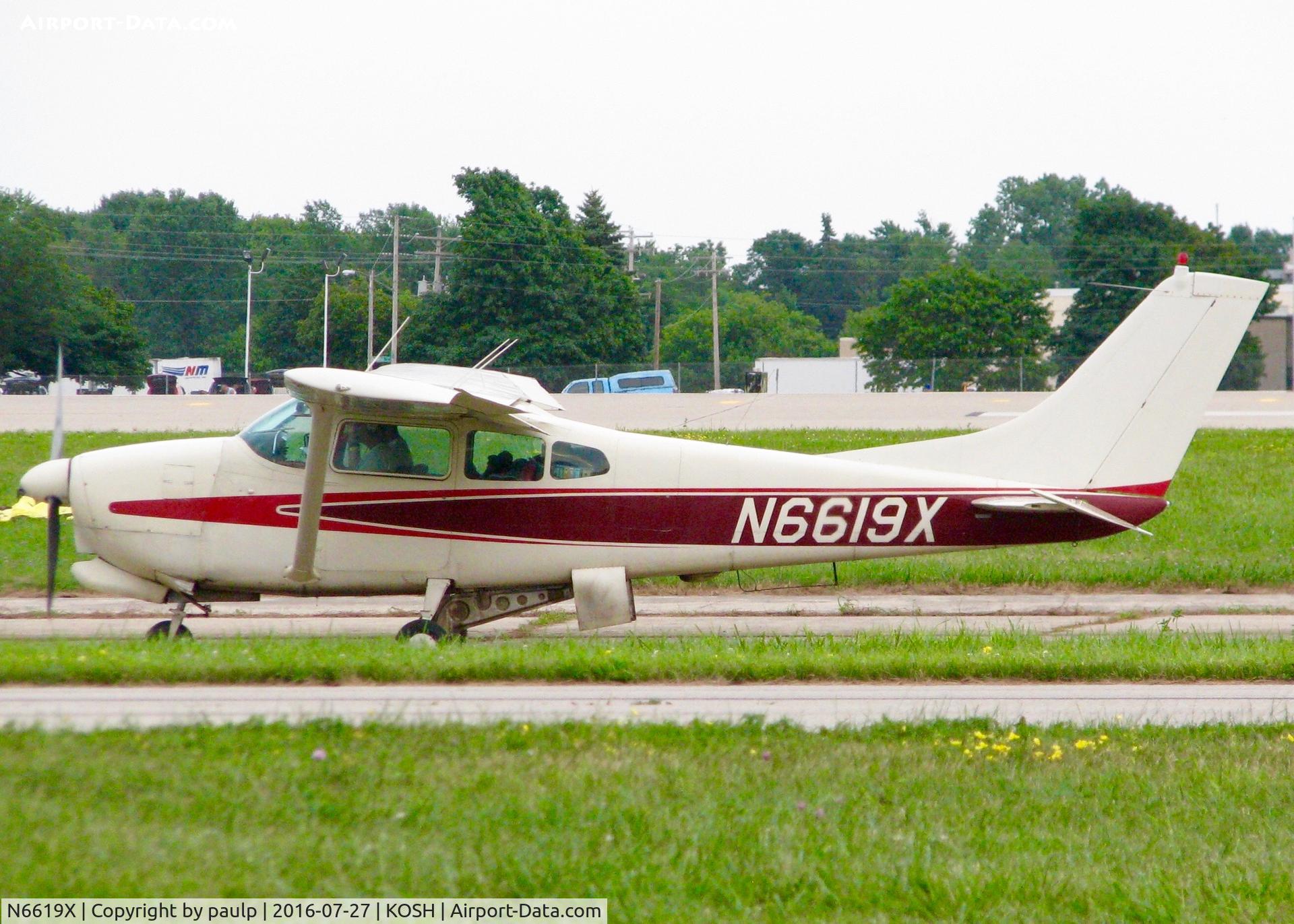 N6619X, 1960 Cessna 210A C/N 21057619, At Oshkosh.