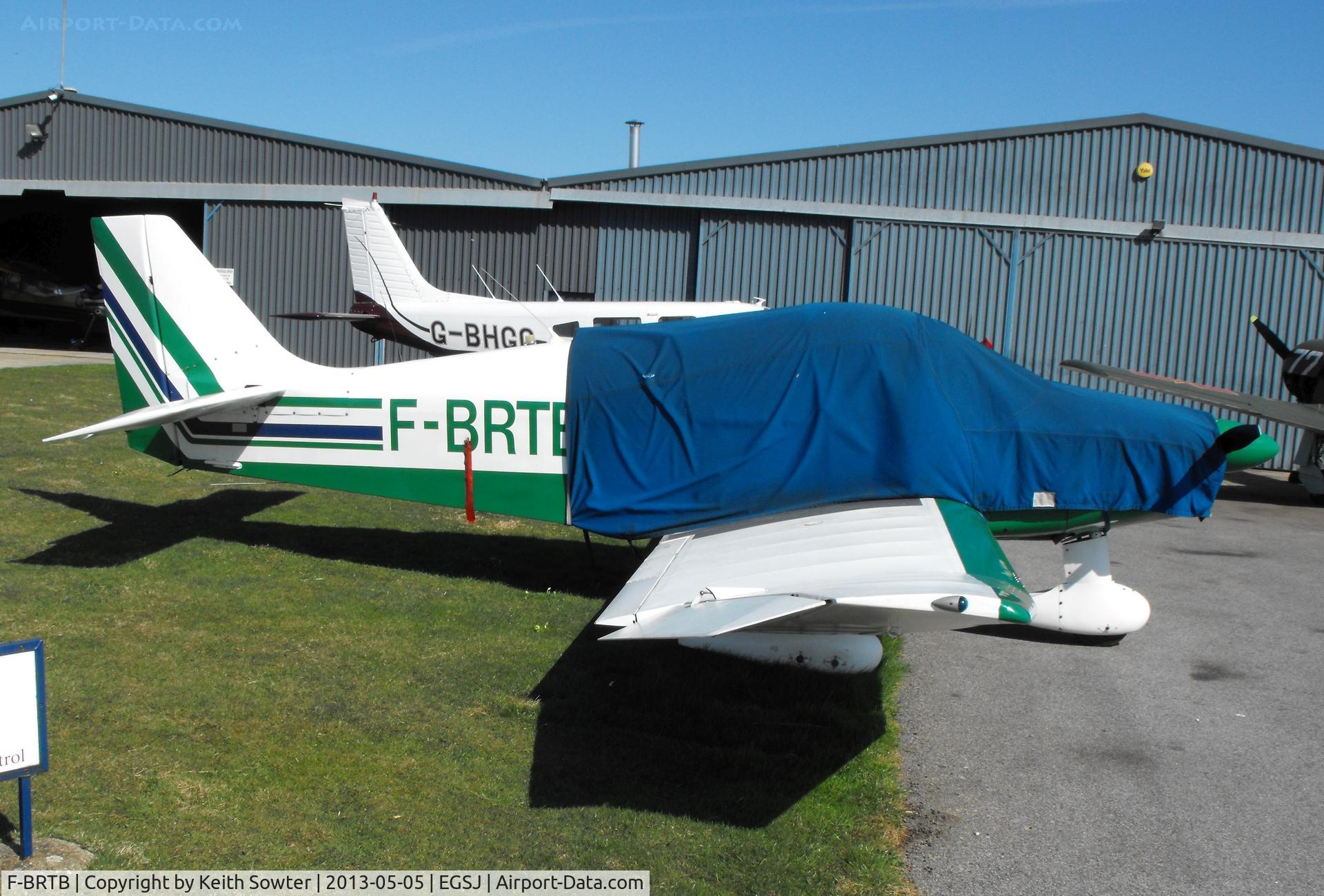 F-BRTB, CEA DR-315 C/N 401, on maintenance