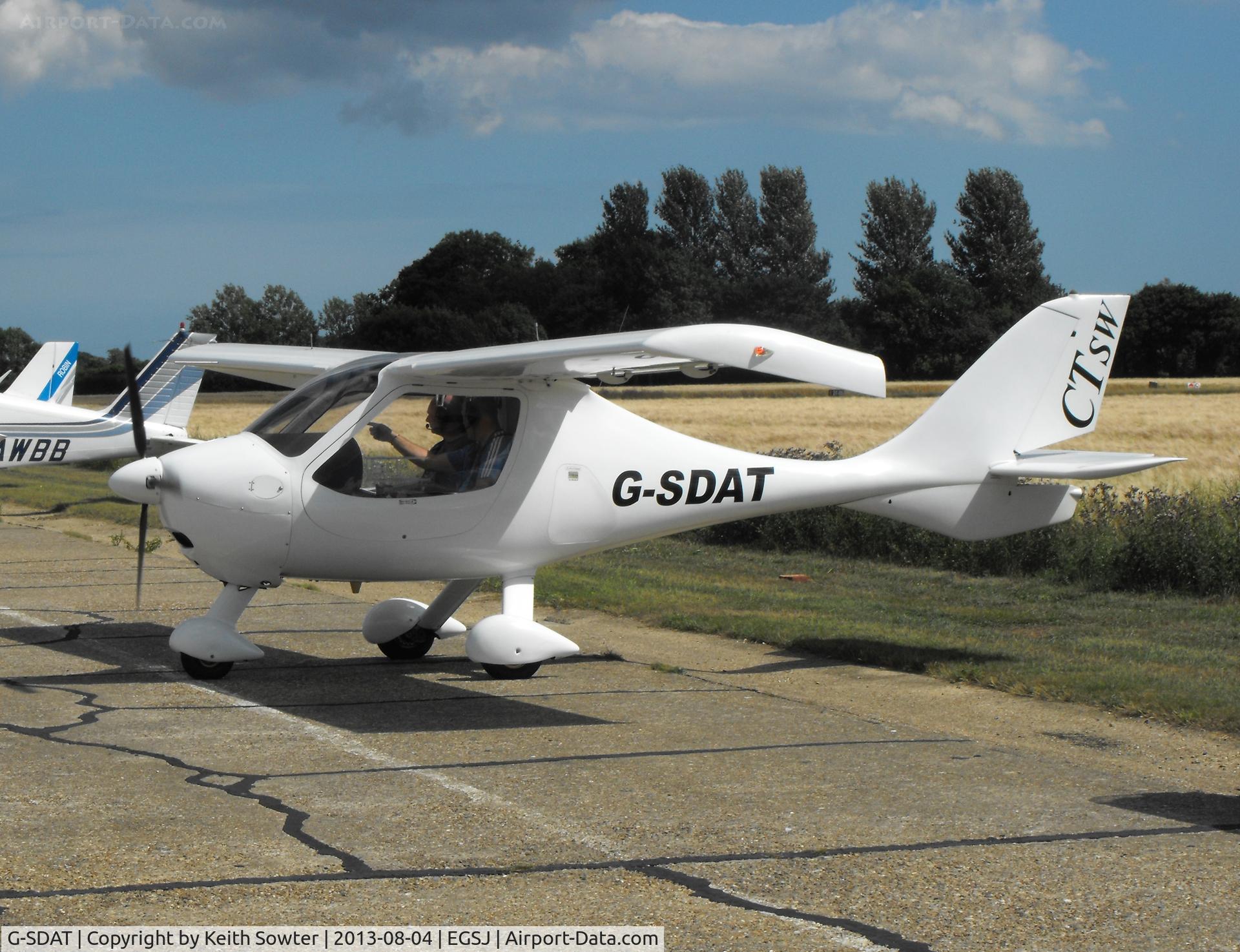 G-SDAT, 2007 Flight Design CTSW C/N 8312, Visiting aircraft
