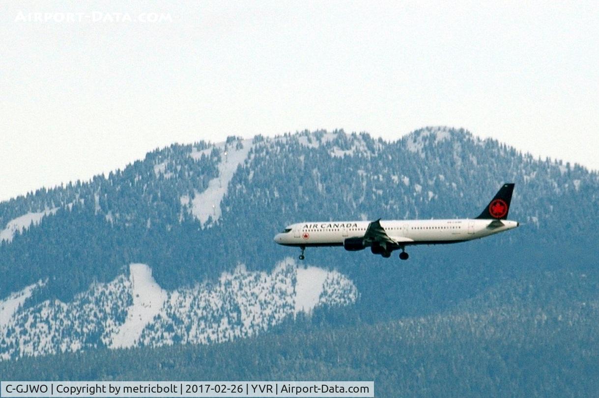 C-GJWO, 2002 Airbus A321-211 C/N 1811, Arrival AC581 in YVR