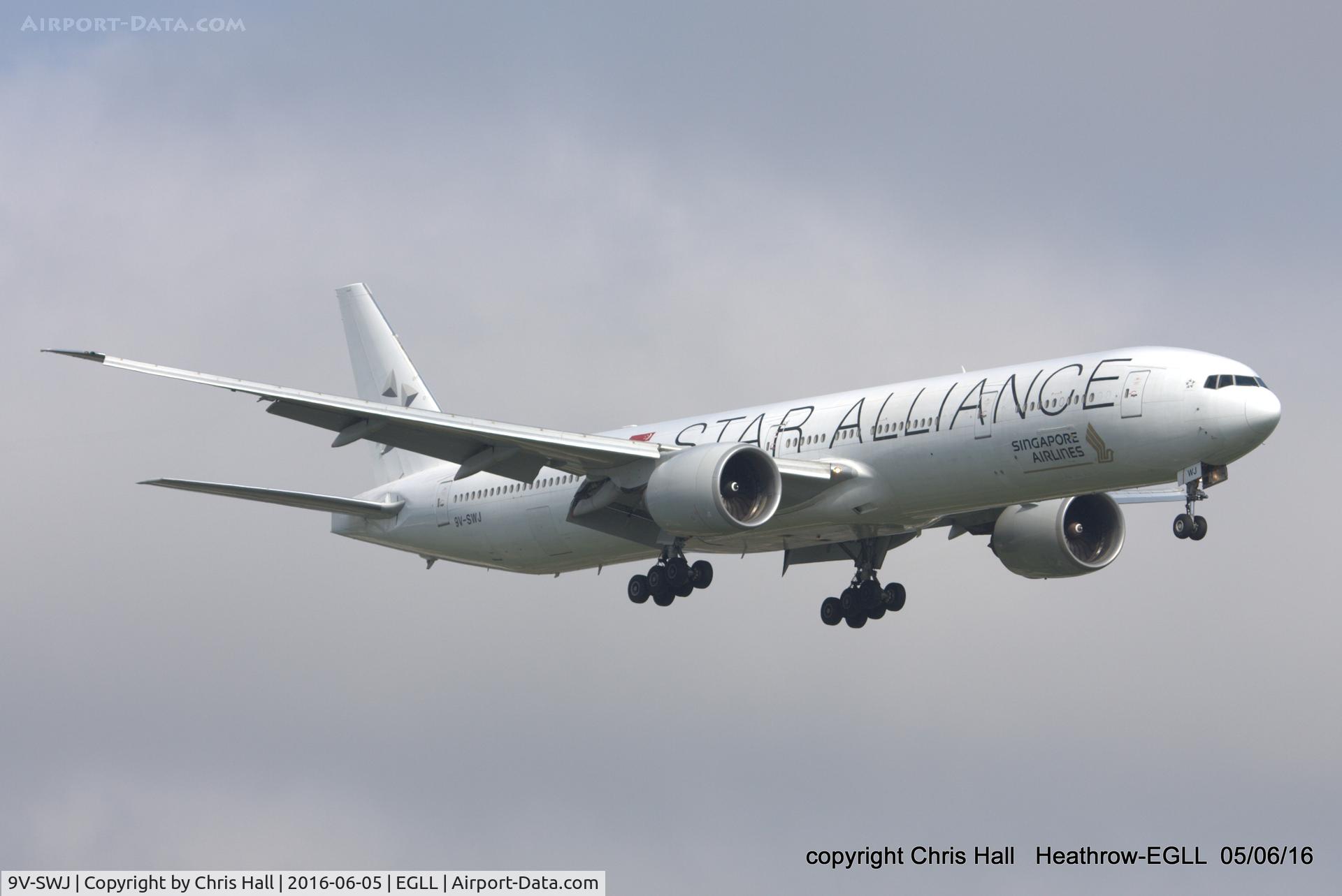 9V-SWJ, 2007 Boeing 777-312/ER C/N 34575, Singapore Airlines