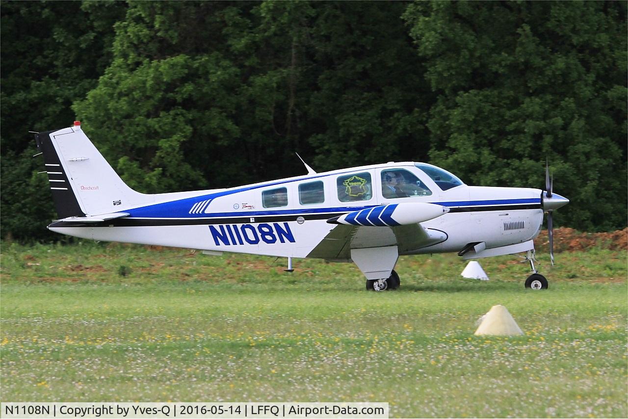 N1108N, 1997 Raytheon Aircraft Company A36 Bonanza C/N E-3078, Raytheon Aircraft Company A36, Taxiing, La Ferté-Alais Airfield (LFFQ) Air show 2016