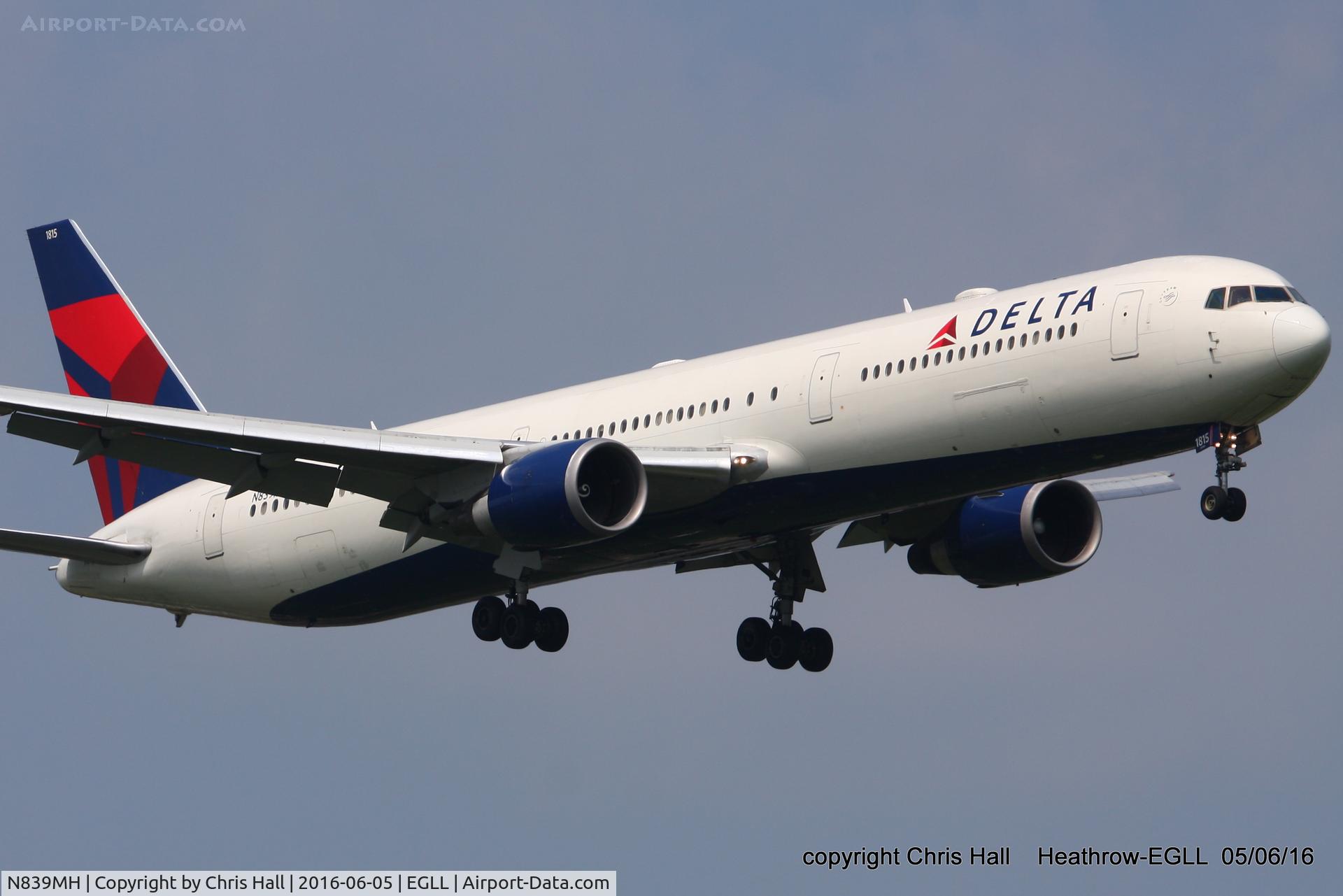 N839MH, 2001 Boeing 767-432/ER C/N 29712, Delta