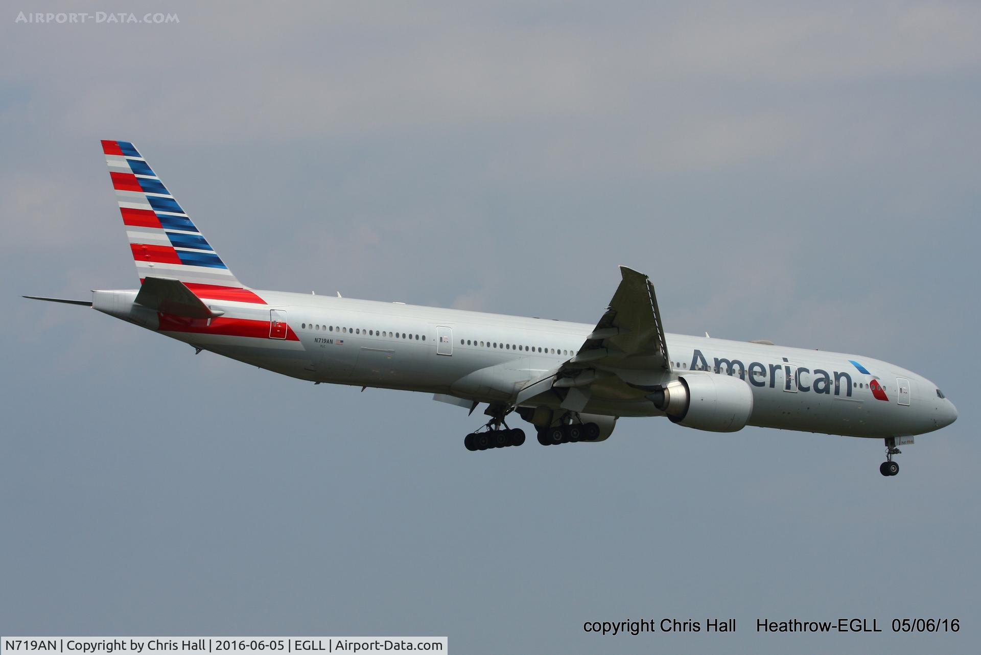 N719AN, 2013 Boeing 777-323/ER C/N 41668, American Airlines