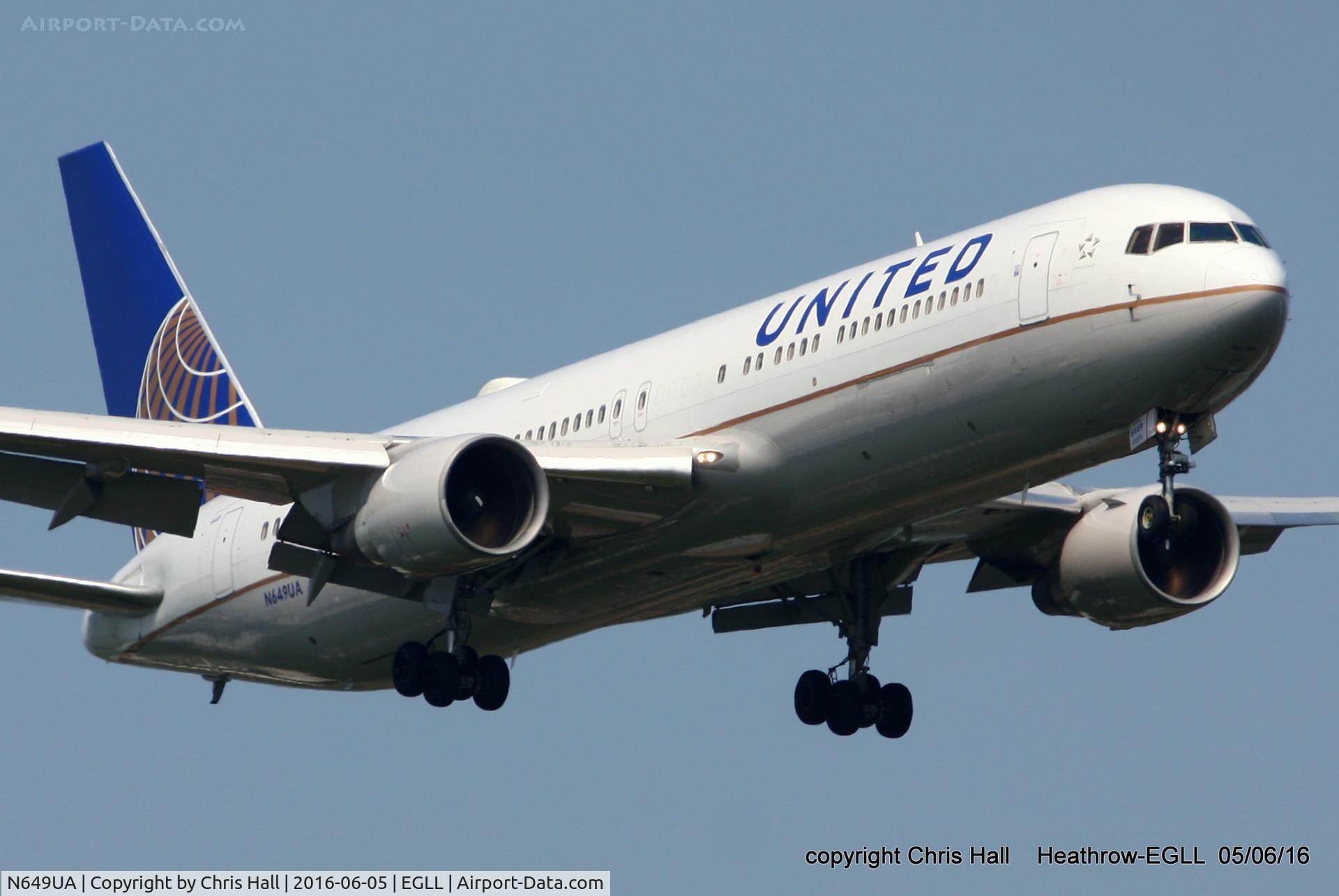 N649UA, 1992 Boeing 767-322 C/N 25286, United