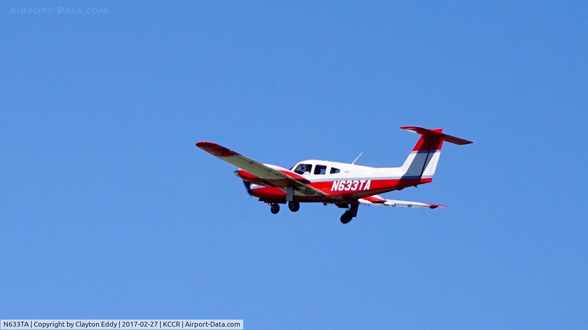 N633TA, 2001 Piper PA-44-180 Seminole C/N 4496052, Buchanan Field 2017.