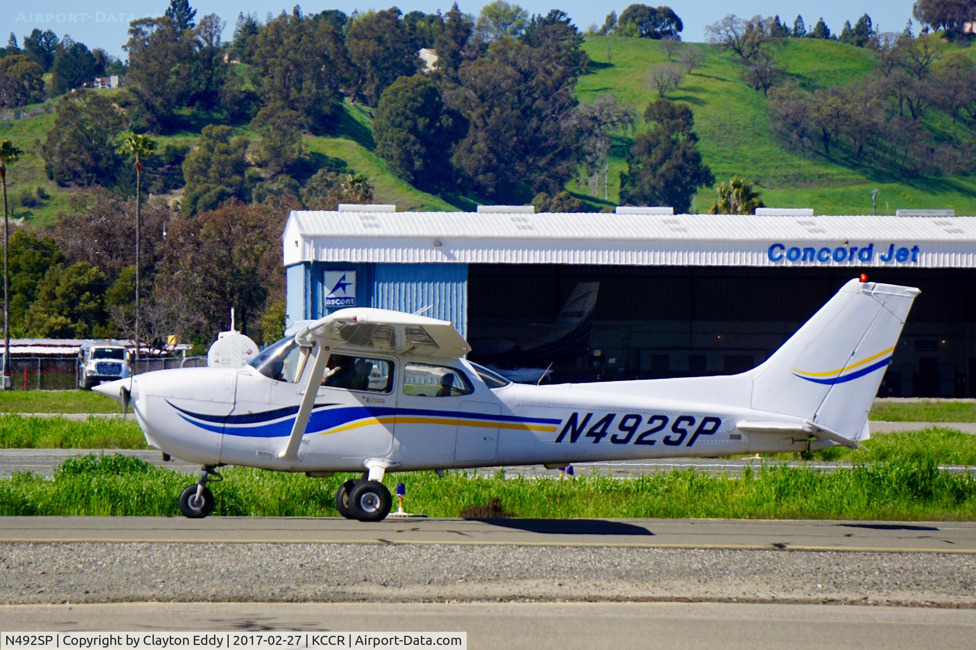 N492SP, 1998 Cessna 172S C/N 172S8033, Buchanan Field 2017