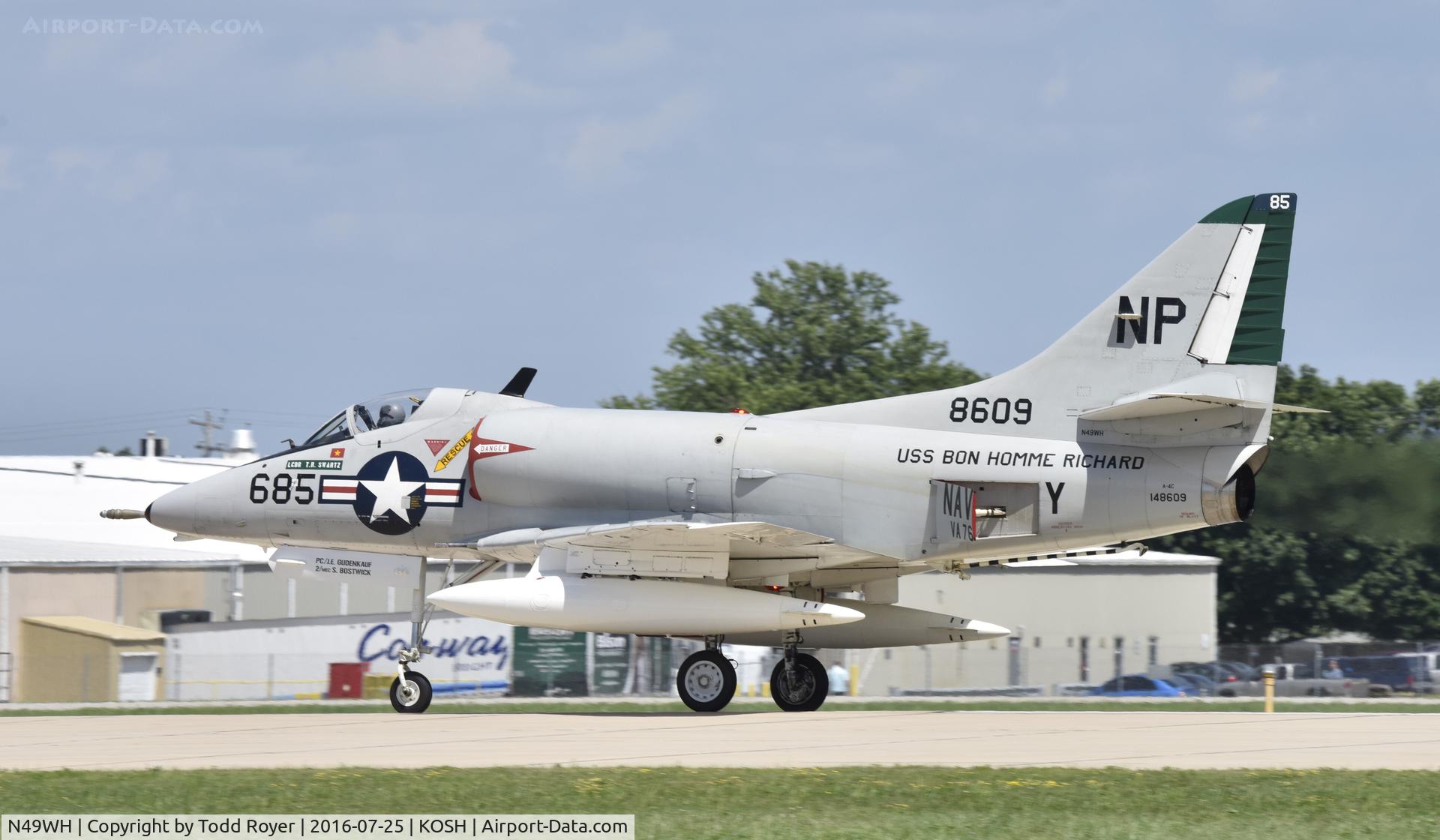 N49WH, 1959 Douglas A-4B Skyhawk C/N 11366, Airventure 2016
