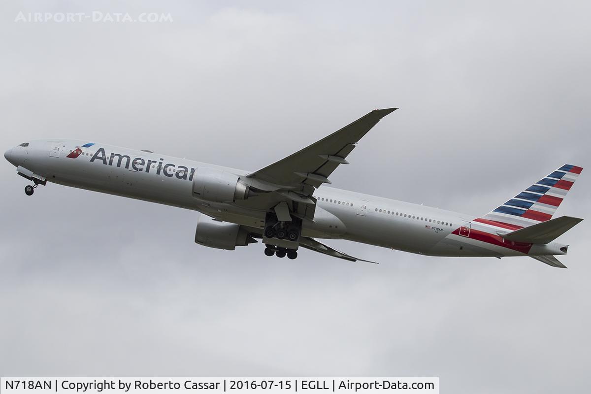 N718AN, 2012 Boeing 777-323/ER C/N 41665, Heathrow 2016