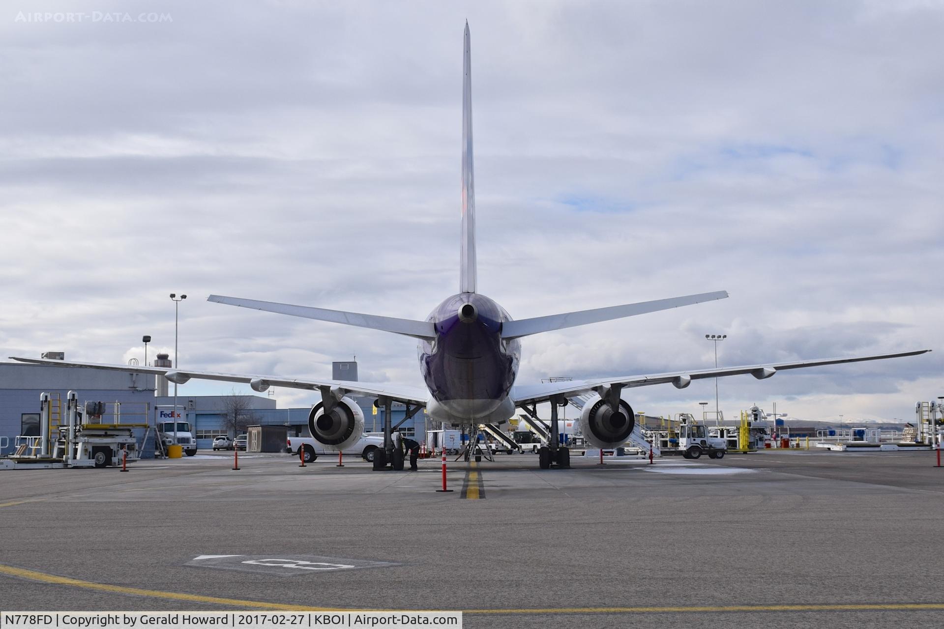 N778FD, 1991 Boeing 757-222(SF) C/N 25223, Parked on Fed Ex ramp.