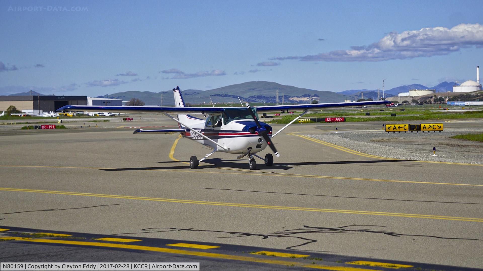 N80159, 1975 Cessna 172M C/N 17266408, Buchanan Field 2017