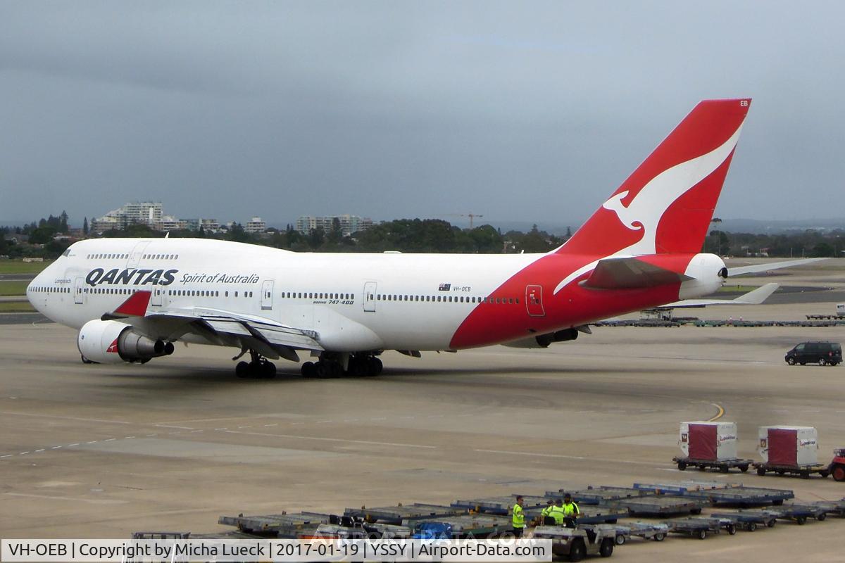 VH-OEB, 1993 Boeing 747-48E C/N 25778, At Mascot