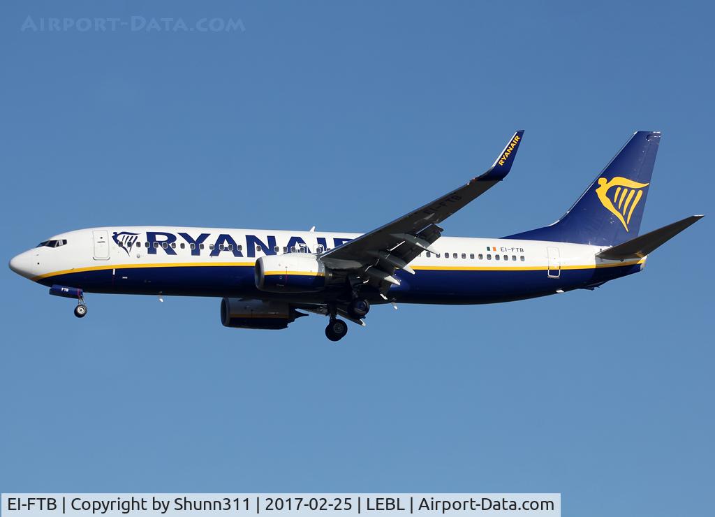 EI-FTB, 2016 Boeing 737-8AS C/N 44752, Landing rwy 25R