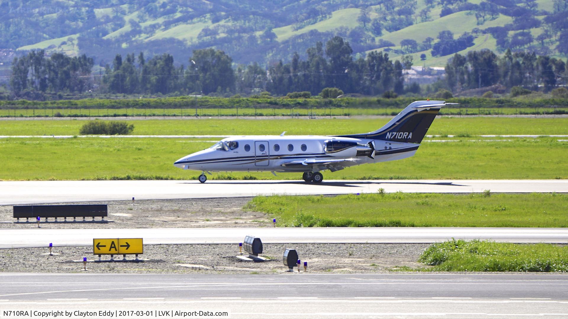 N710RA, 2007 Hawker Beechcraft 400A Beechjet Beechjet C/N RK-543, Livermore Airport 2017