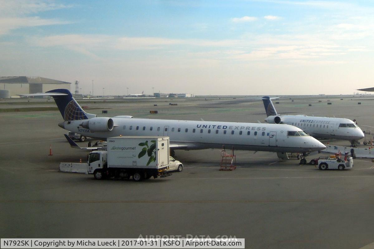 N792SK, 2009 Bombardier CRJ-700 (CL-600-2C10) Regional Jet C/N 10294, At SFO