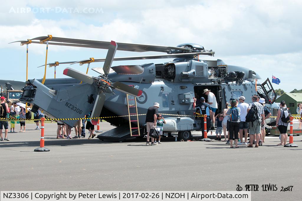 NZ3306, 2011 NHI NH-90 TTH Caiman C/N 1229/TNZA006, 3Sdn, RNZAF