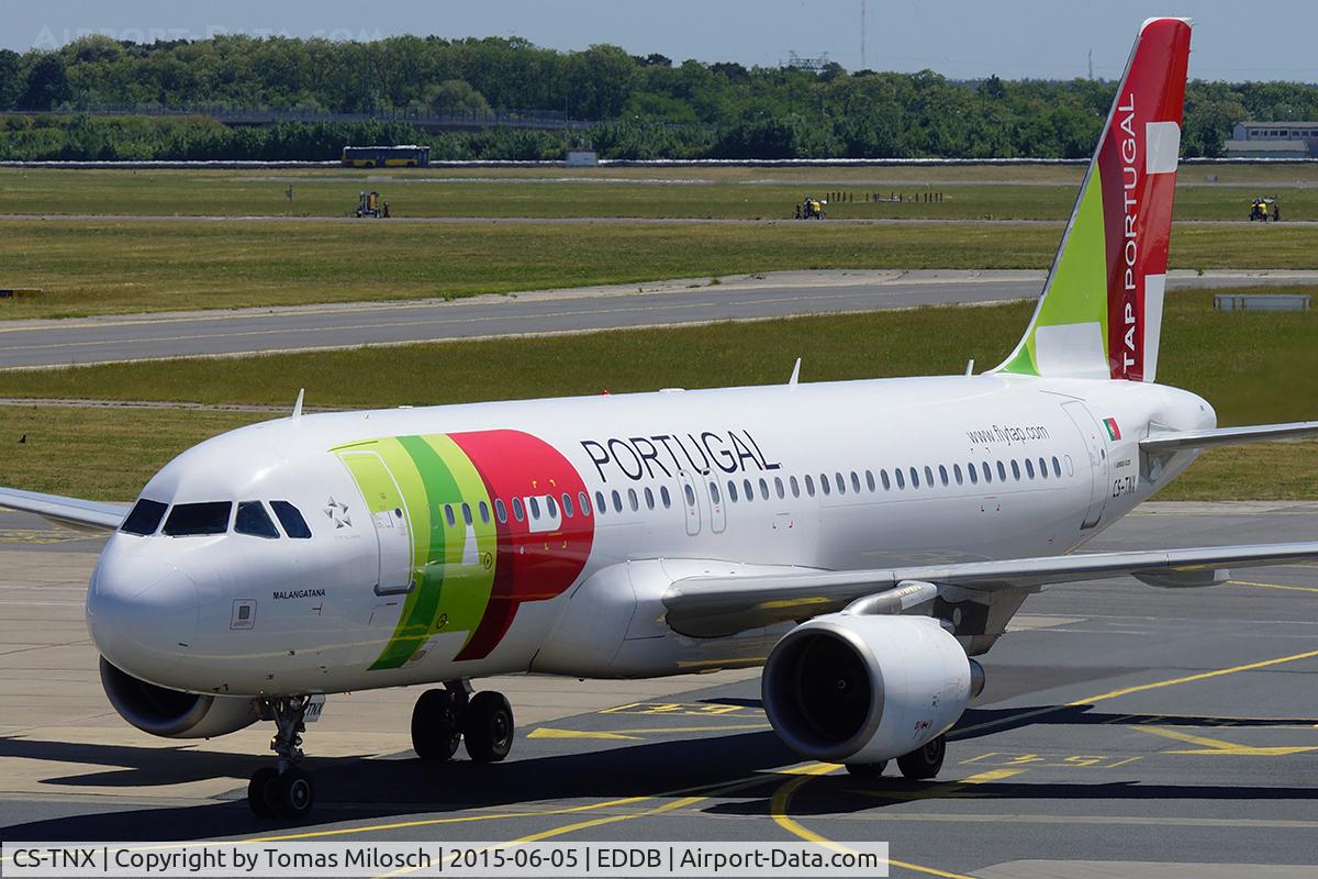 CS-TNX, 2006 Airbus A320-214 C/N 2822, 