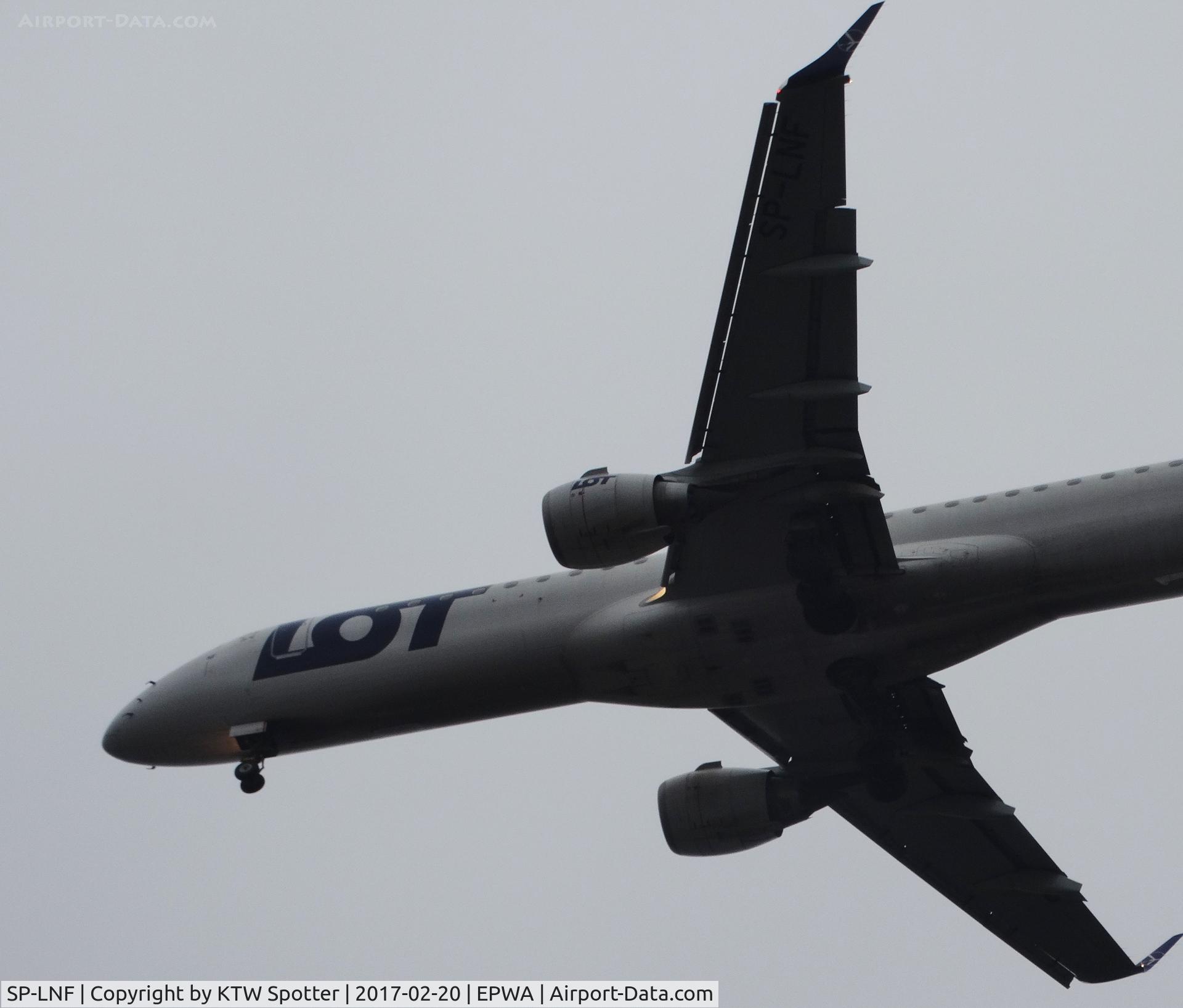 SP-LNF, 2013 Embraer 195LR (ERJ-190-200LR) C/N 19000596, Final approach to RWY33