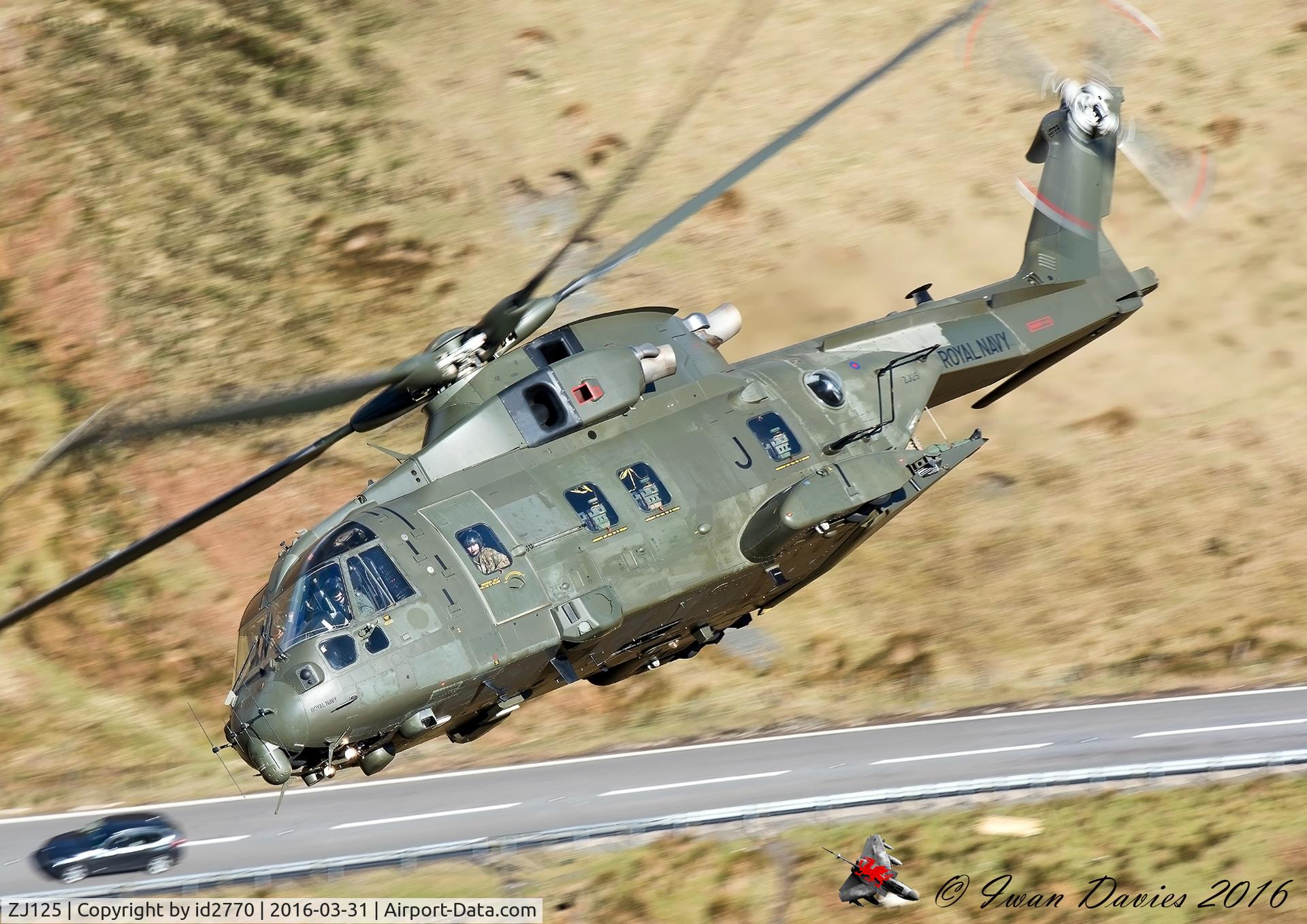 ZJ125, Westland Merlin HC.4 C/N 50137/RAF09, Taken at Dinas Mawddwy